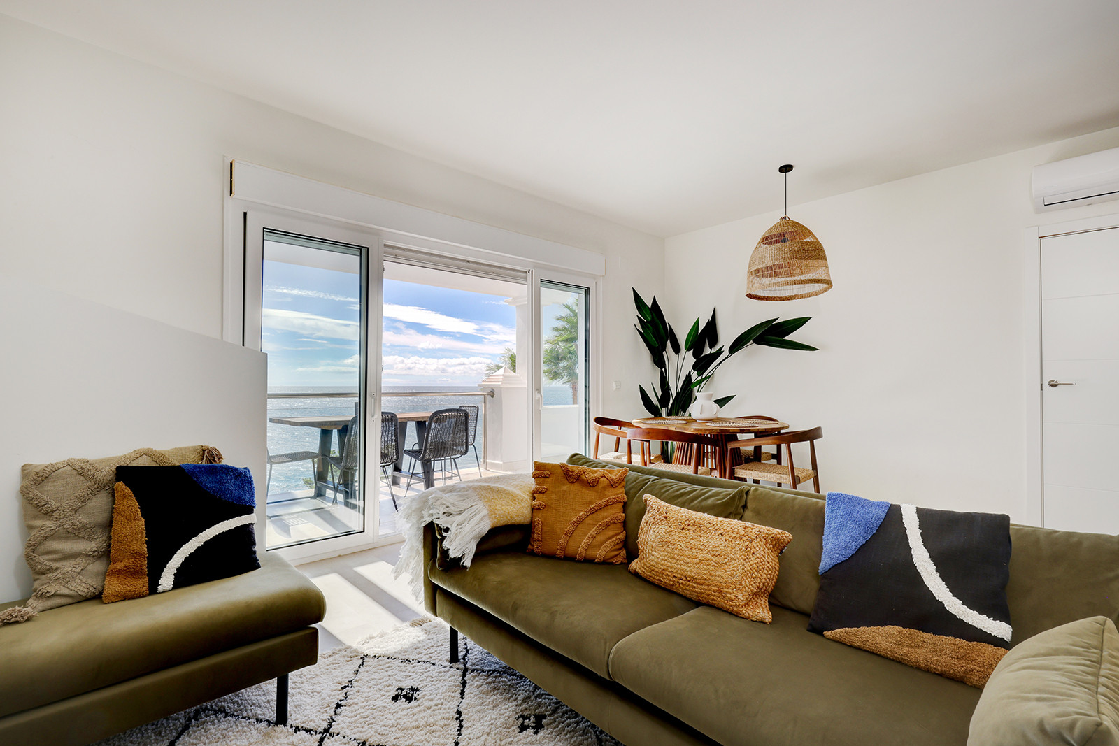 Eksklusive toppleiligheter og leiligheter ved stranden – Opplev Estepona på sitt beste – Fantastisk med panoramautsikt over havet