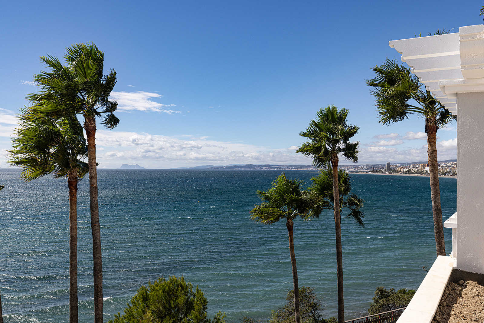 Eksklusive toppleiligheter og leiligheter ved stranden – Opplev Estepona på sitt beste – Fantastisk med panoramautsikt over havet