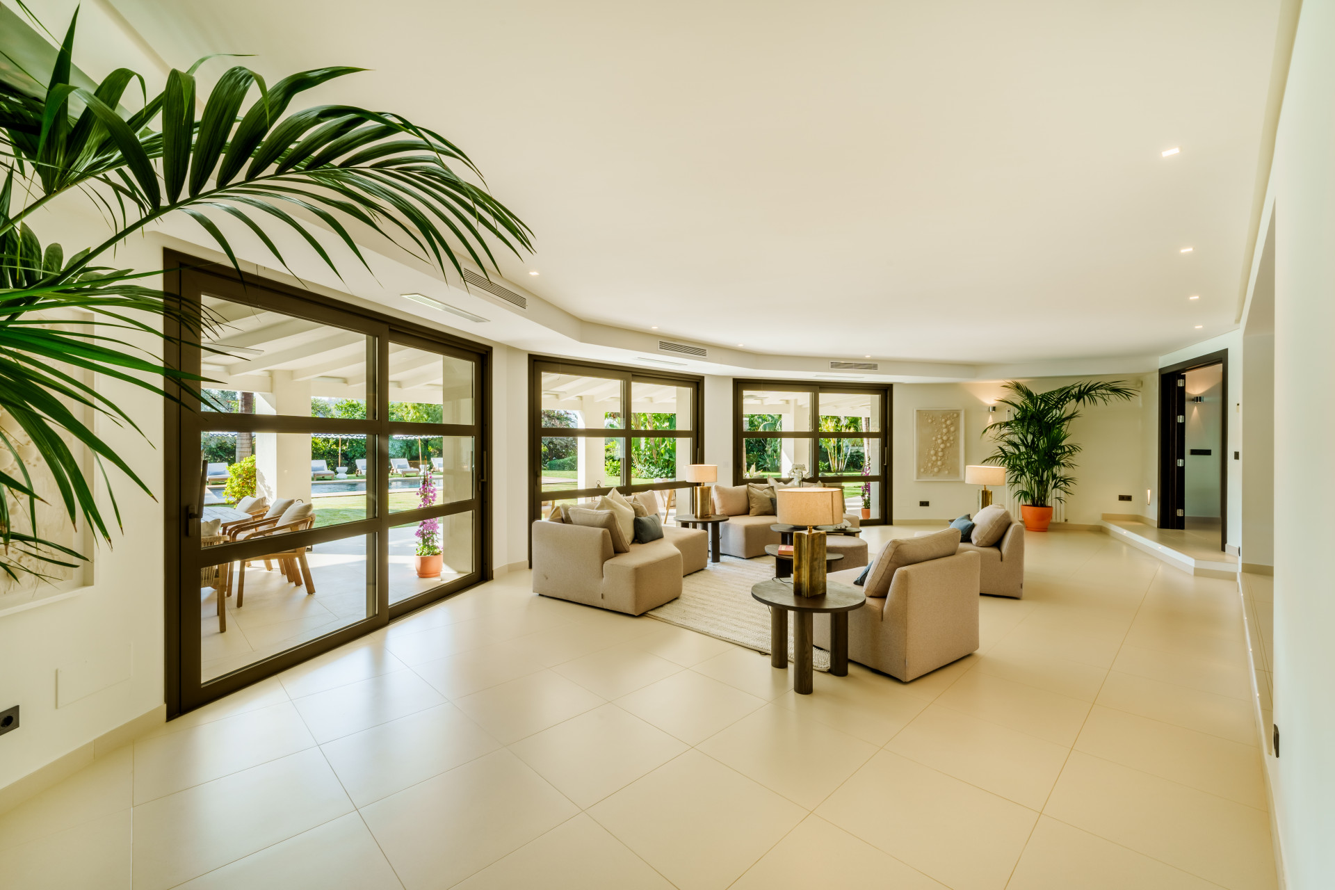 Villa in La Cerquilla, Marbella