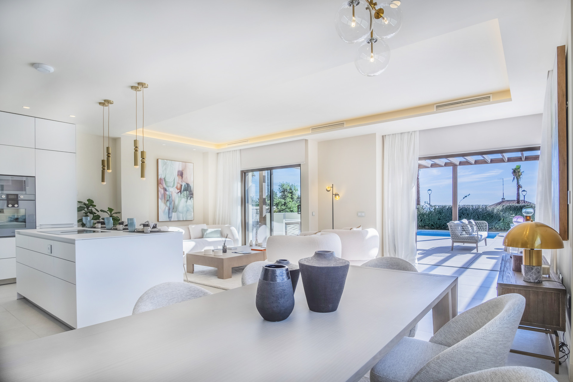 Beachfront villa in New Golden Mile, Estepona