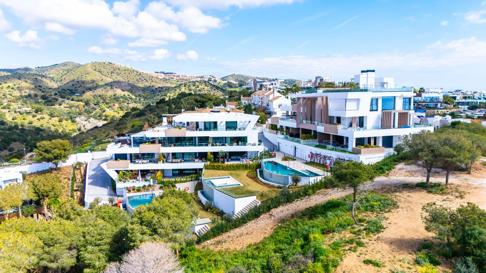 3-Bedroom Ground Floor Apartment in Cabopino Beach, Marbella