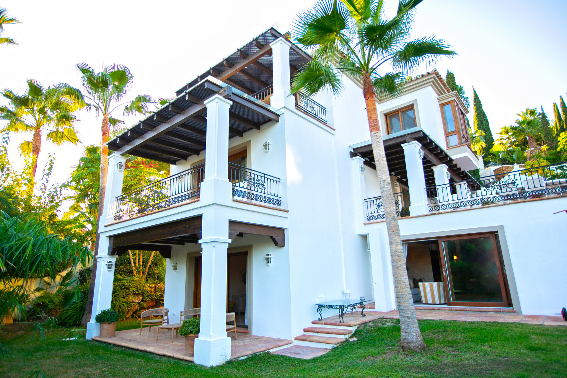 Роскошный особняк в средиземноморском стиле в Параисо Альто, Бенахавис