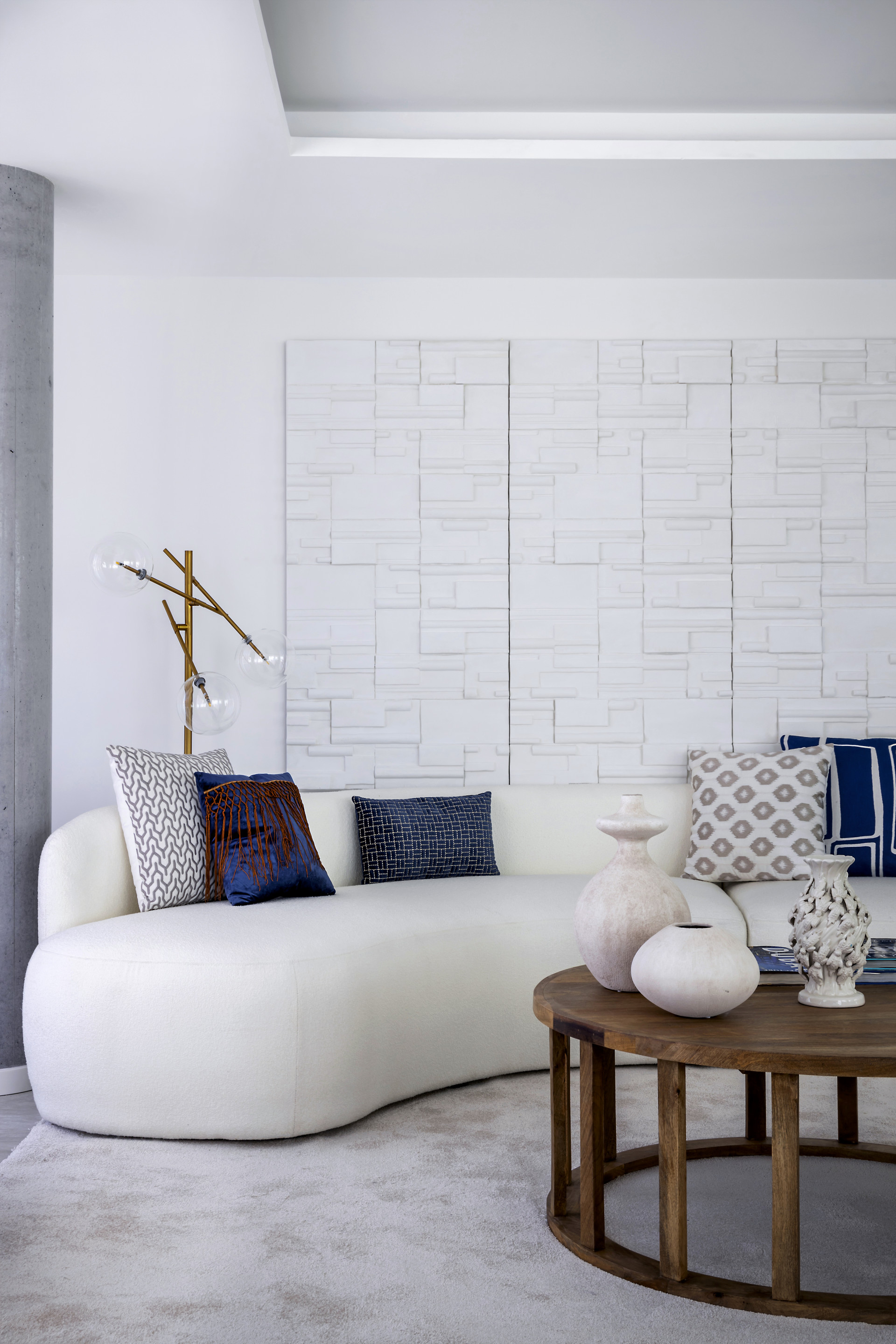 Exclusiva residencia moderna frente al mar en Estepona Oeste