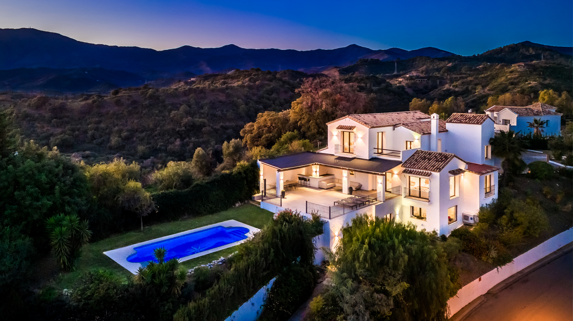 Villa · Estepona · 5 hab.