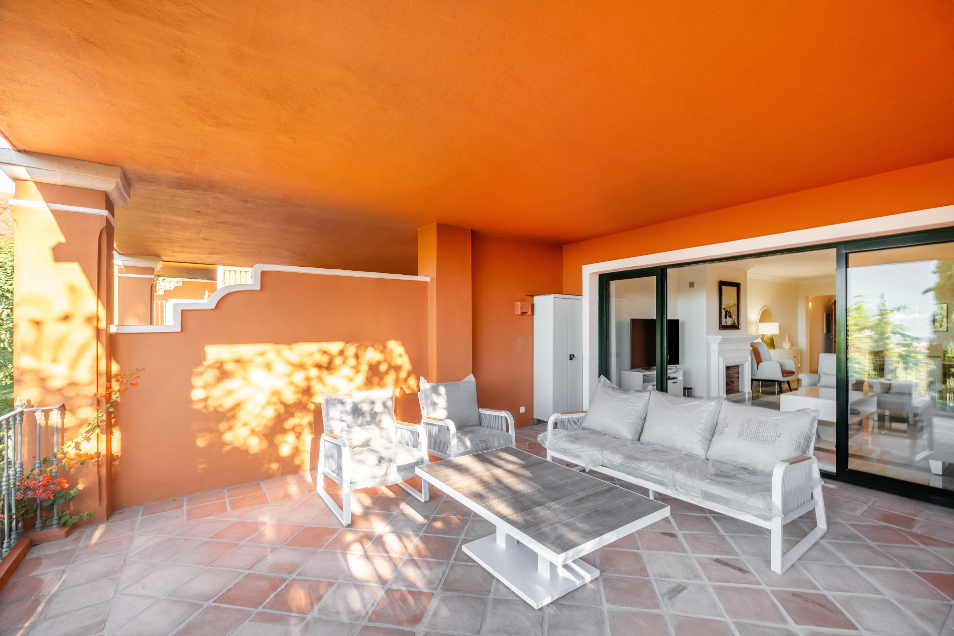 Villa in Monte Halcones, Benahavis