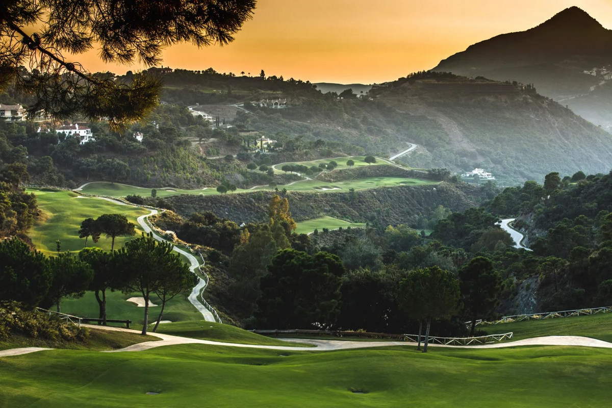 Parcela excepcional en La Zagaleta – Tranquilidad, naturaleza y lujo
