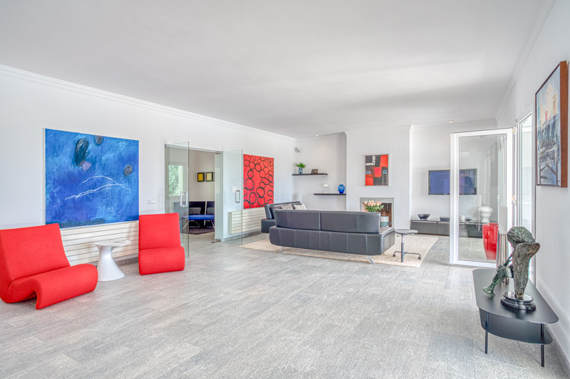 Elegante villa de 4 dormitorios orientada al sur en Hacienda Las Chapas, Marbella