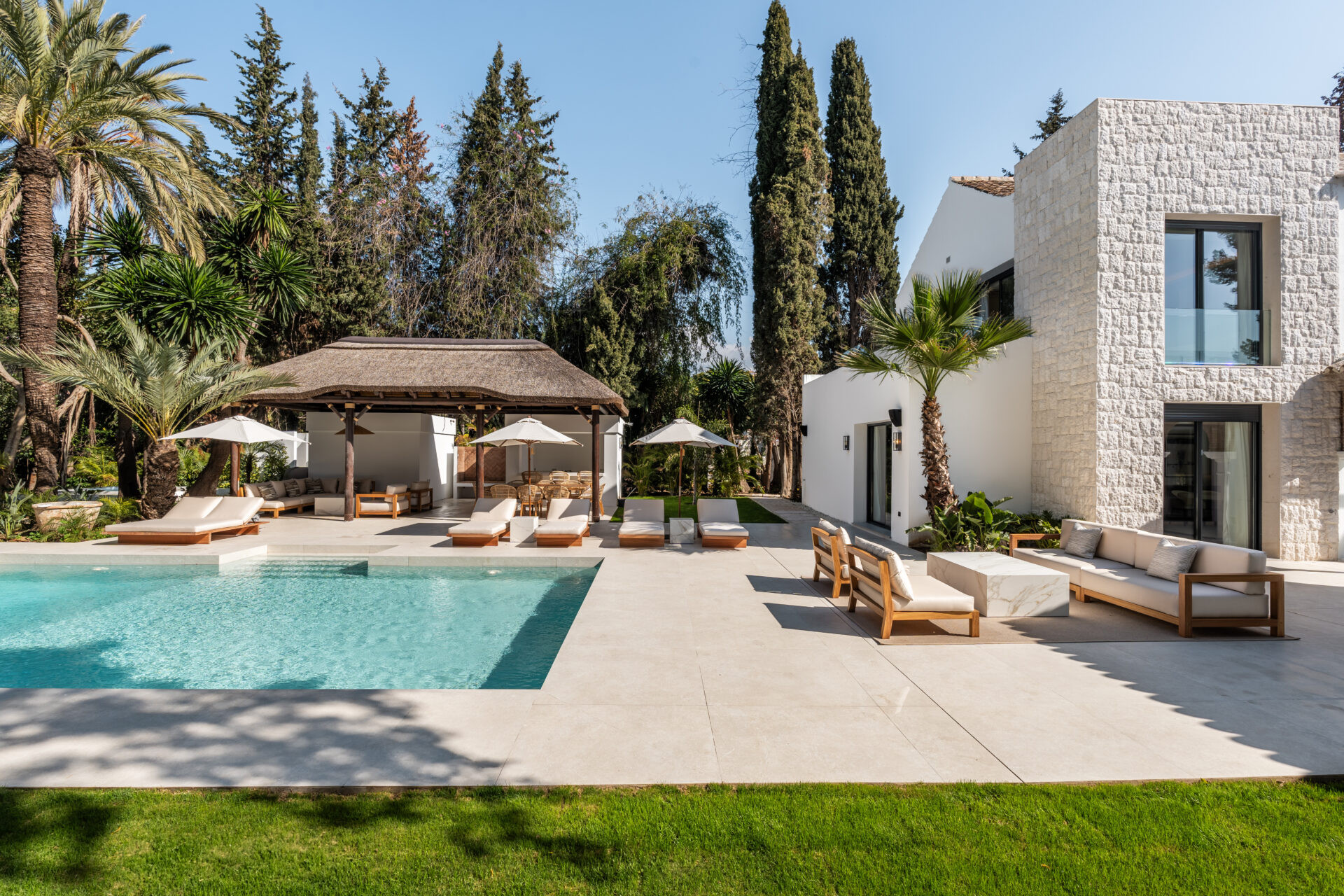 Exclusiva Villa 5 dormitorios, Las Brisas, Nueva Andalucía, Marbella