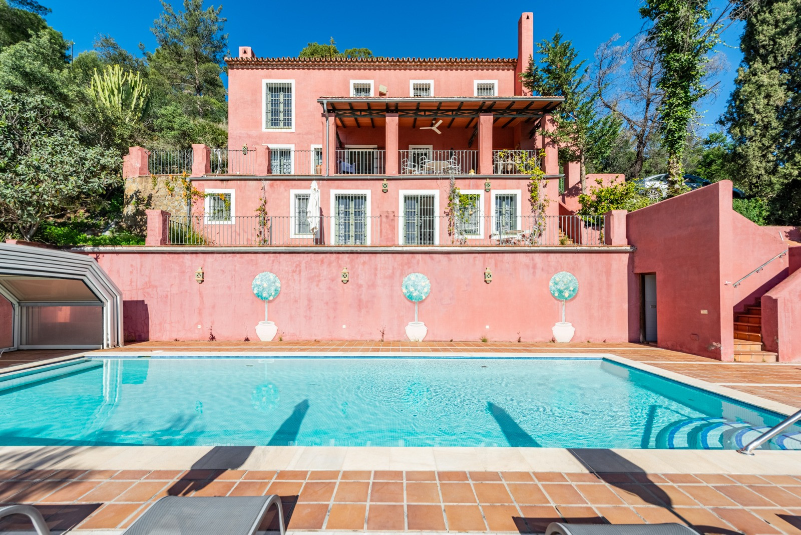 Plot with Villa and Panoramic Views in El Madroñal