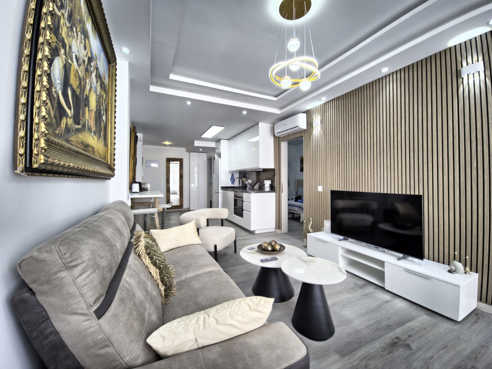 Эксклюзивная отремонтированная квартира в самом центре Марбельи, в нескольких шагах от пляжа