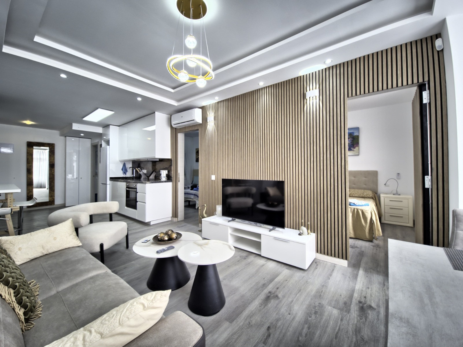 Эксклюзивная отремонтированная квартира в самом центре Марбельи, в нескольких шагах от пляжа