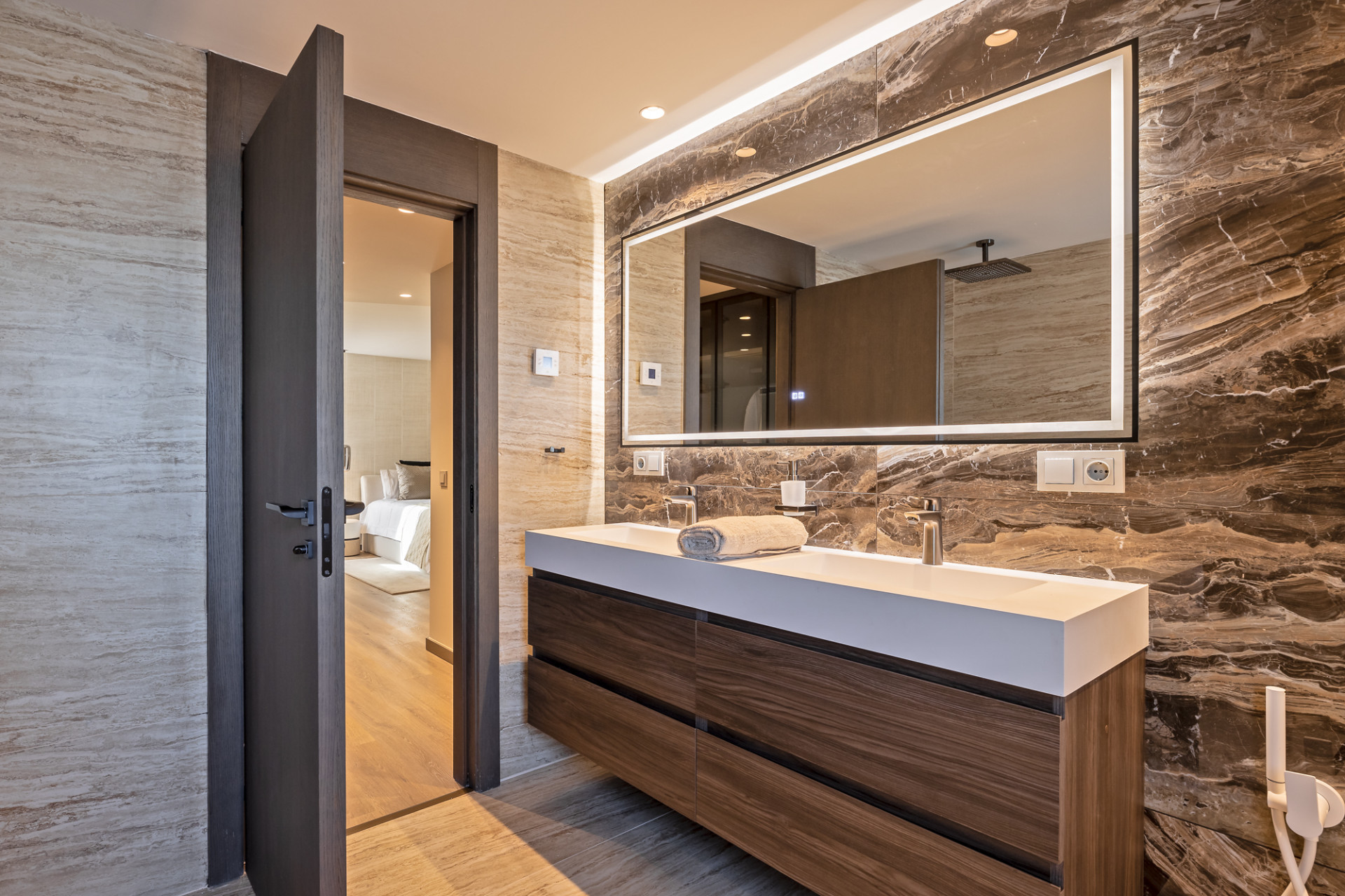 Apartamento · Marbella · 5 hab.