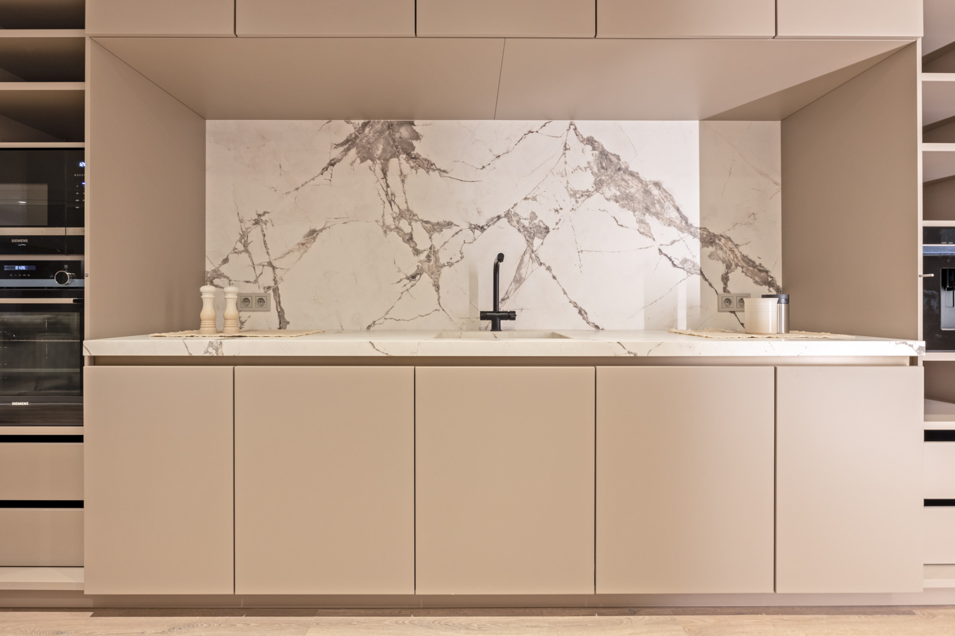 Apartamento · Marbella · 5 hab.