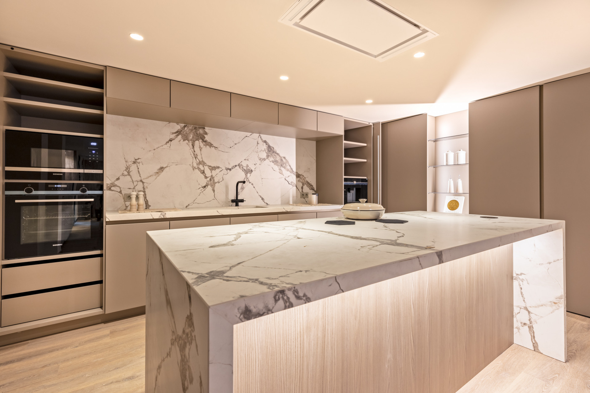 Apartamento · Marbella · 5 hab.