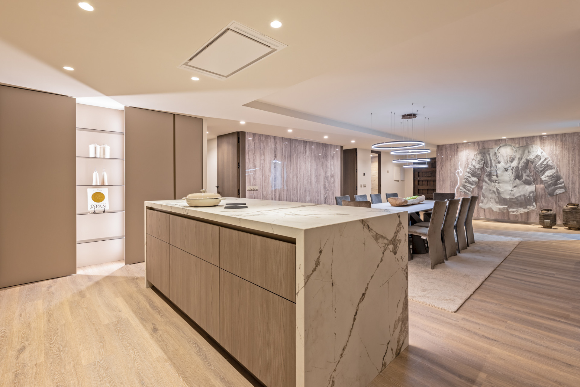 Apartamento · Marbella · 5 hab.