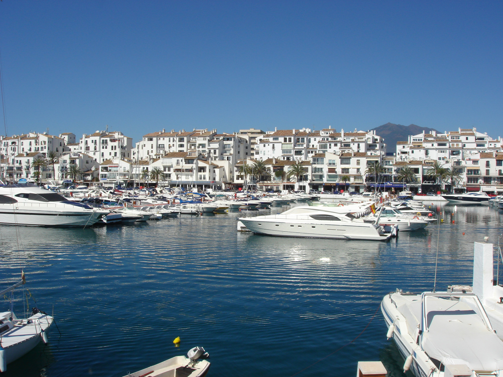 Villa · Marbella · 4 hab.