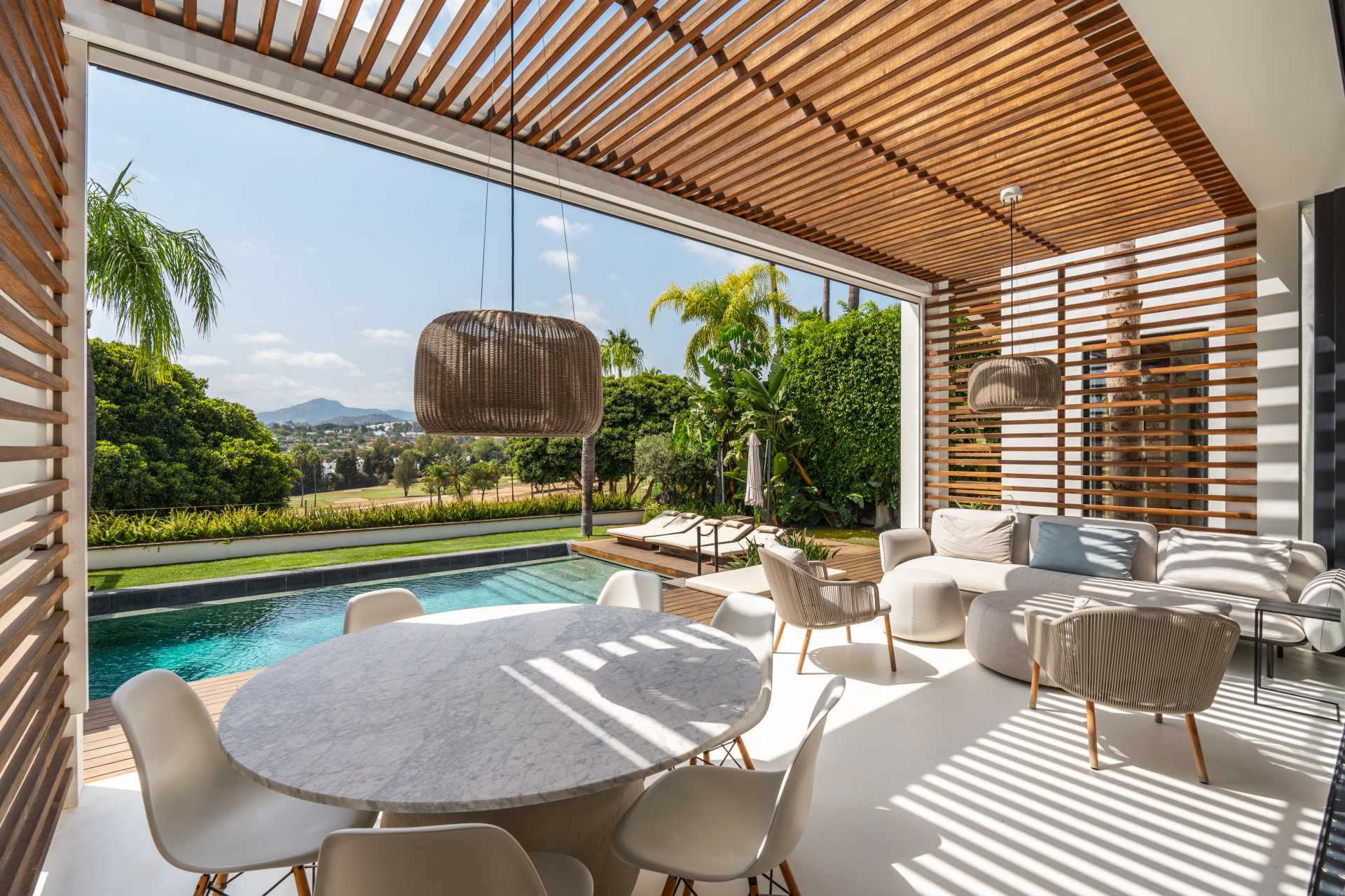 Villa en Nueva Andalucia