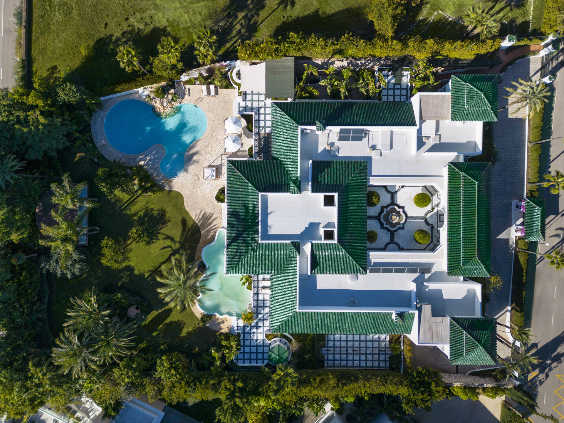 Villa · Marbella · 12 hab.