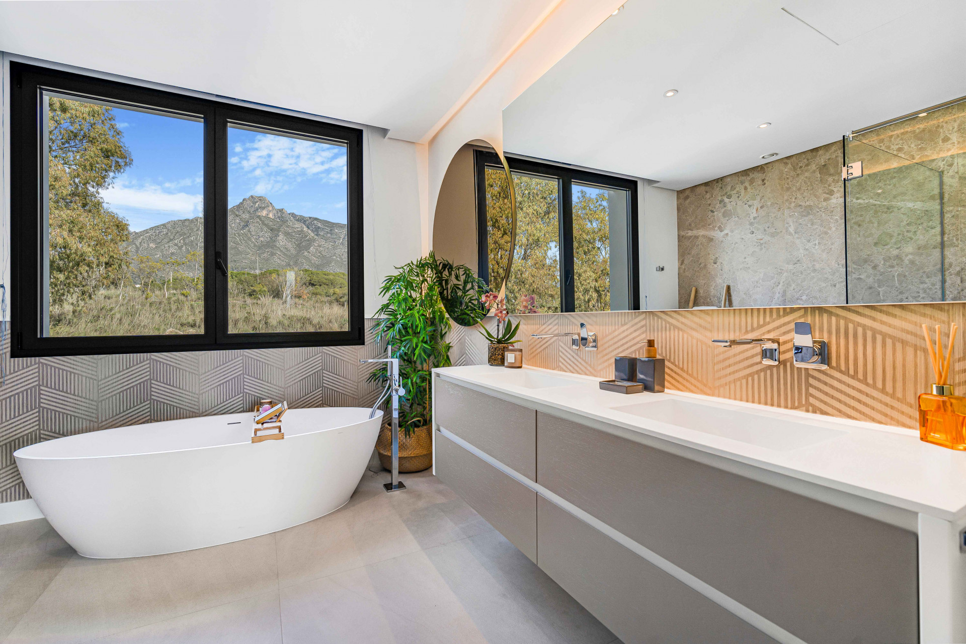 Villa · Marbella · 6 hab.