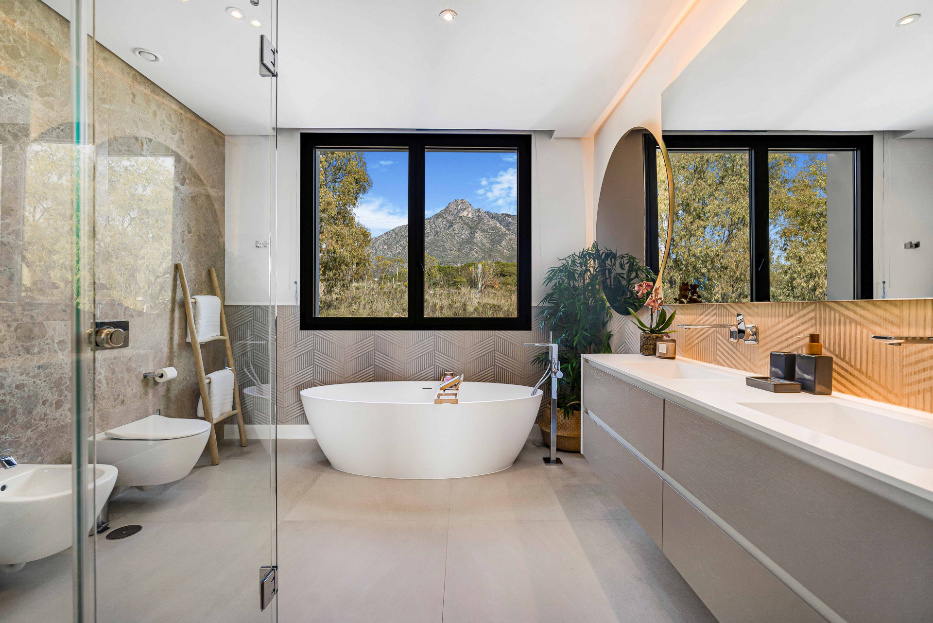 Villa · Marbella · 6 hab.