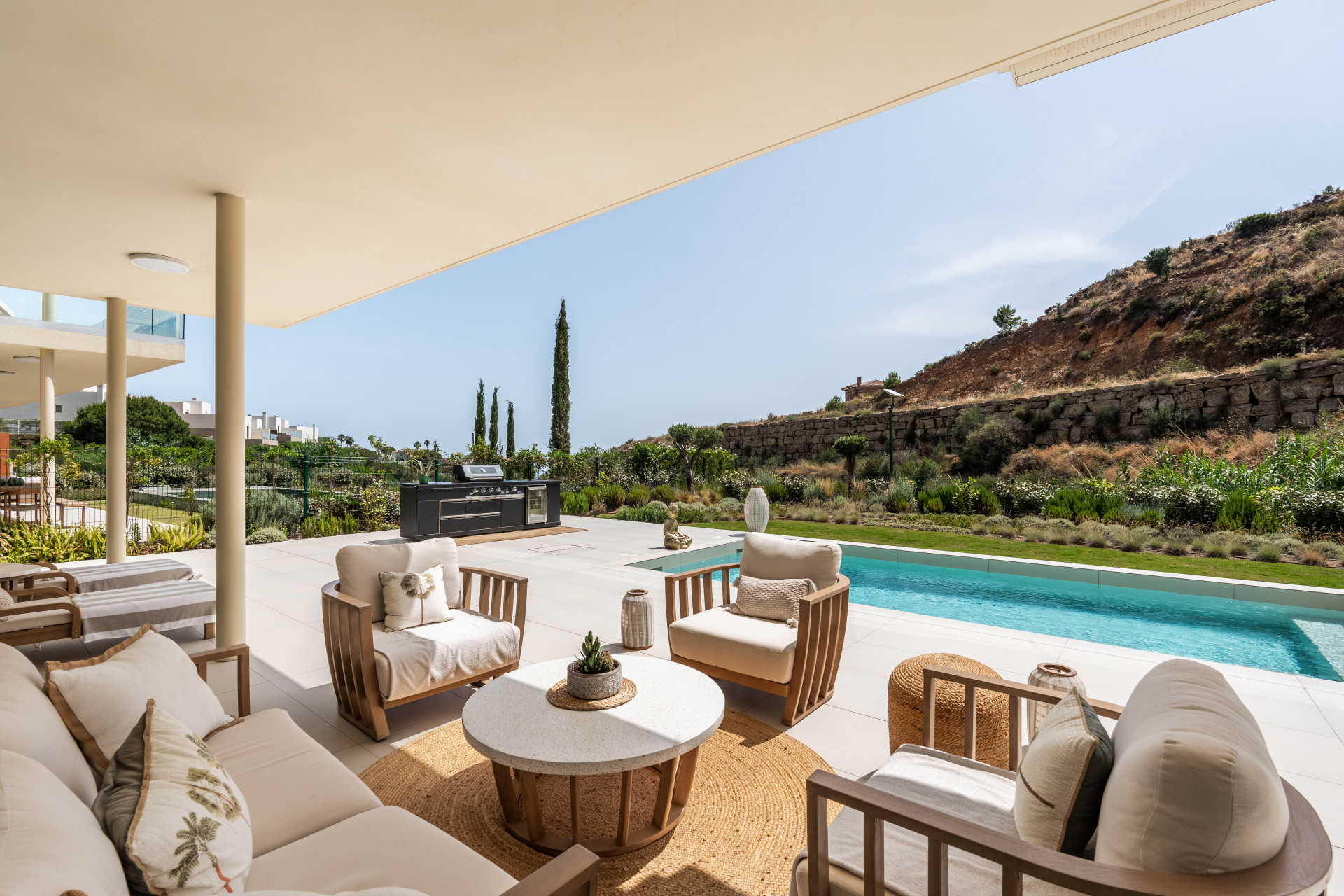 New Luxurious 3-Bedroom Apartment with Sea & Mountain Views in Reserva del Higuerón