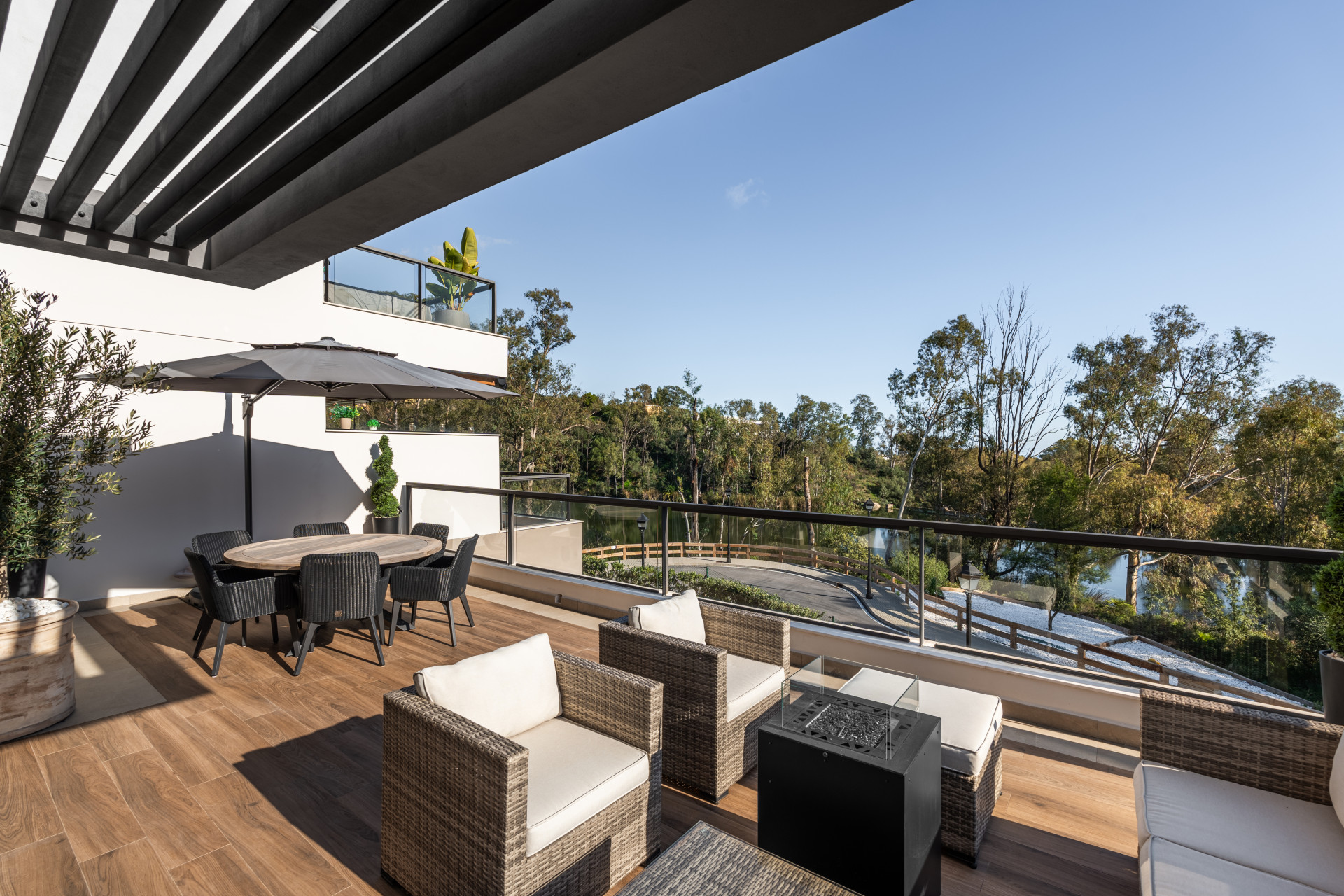 Apartment in Nueva Andalucia, Marbella