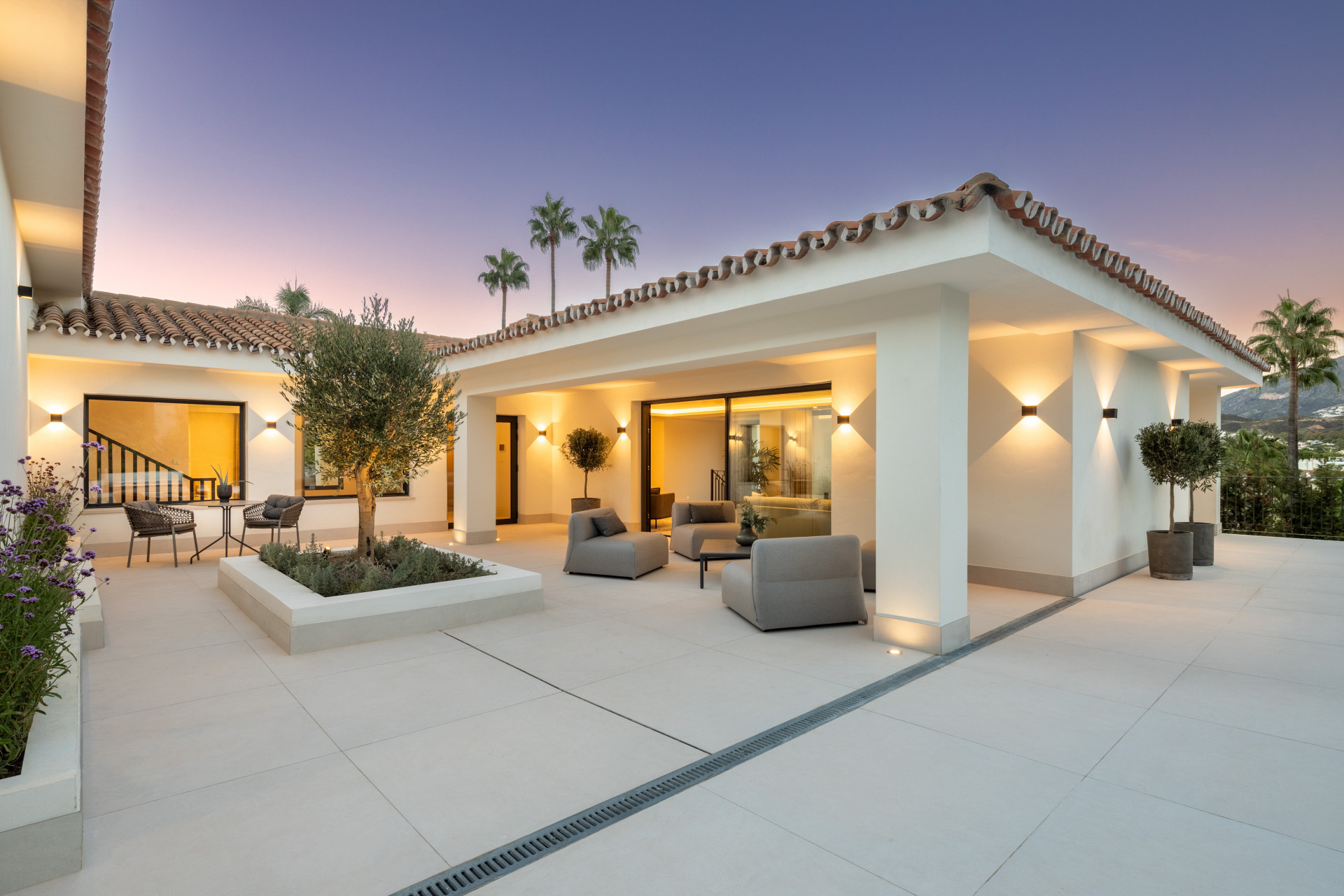 Villa · Marbella · 5 hab.