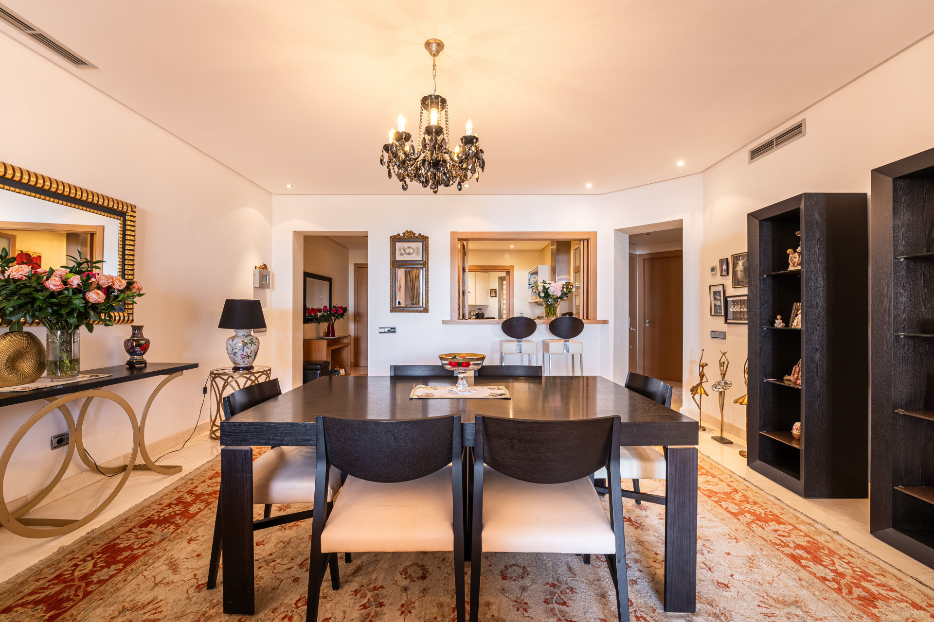 Apartment in Golden Mile, Marbella