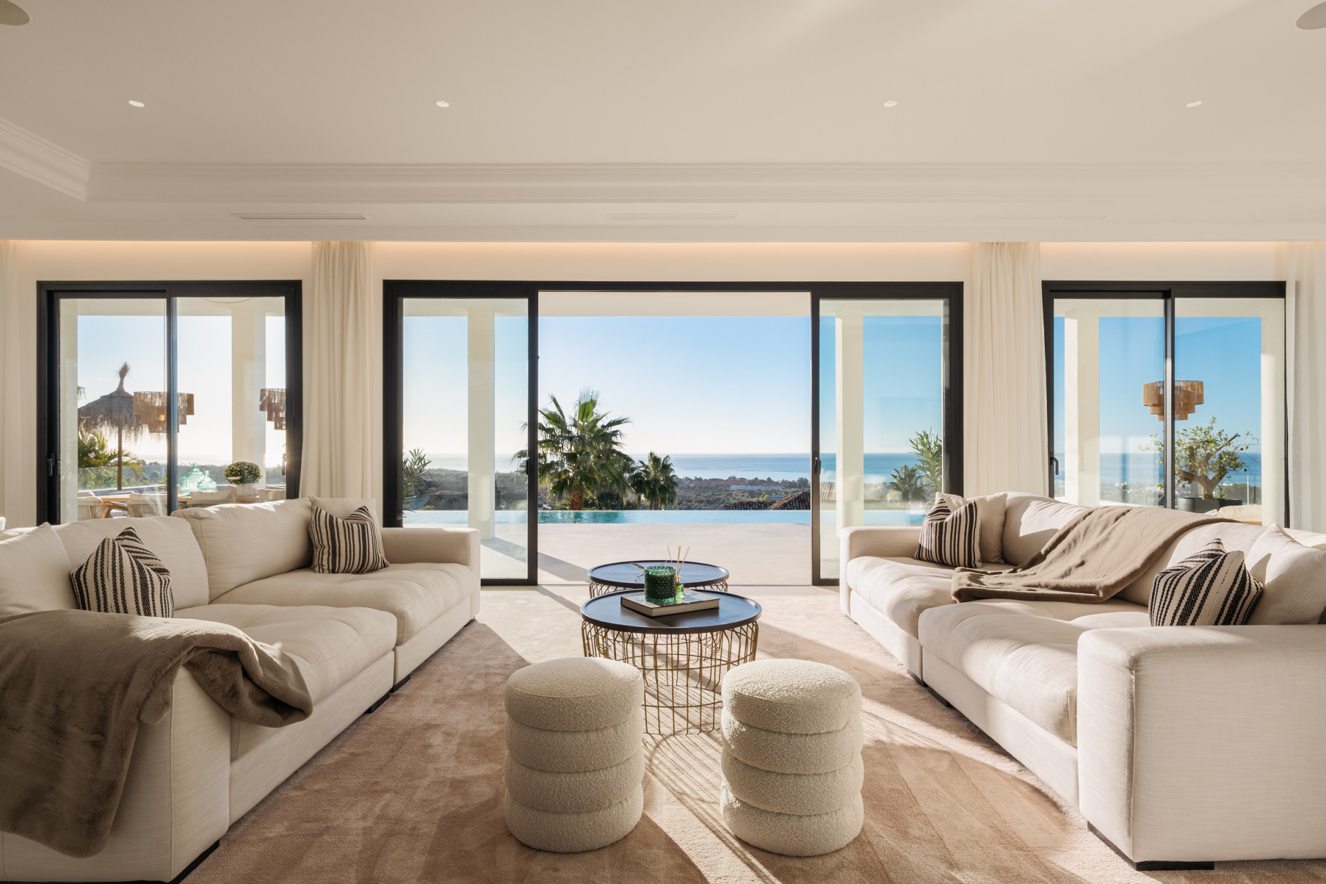Villa in Los Flamingos, Benahavis