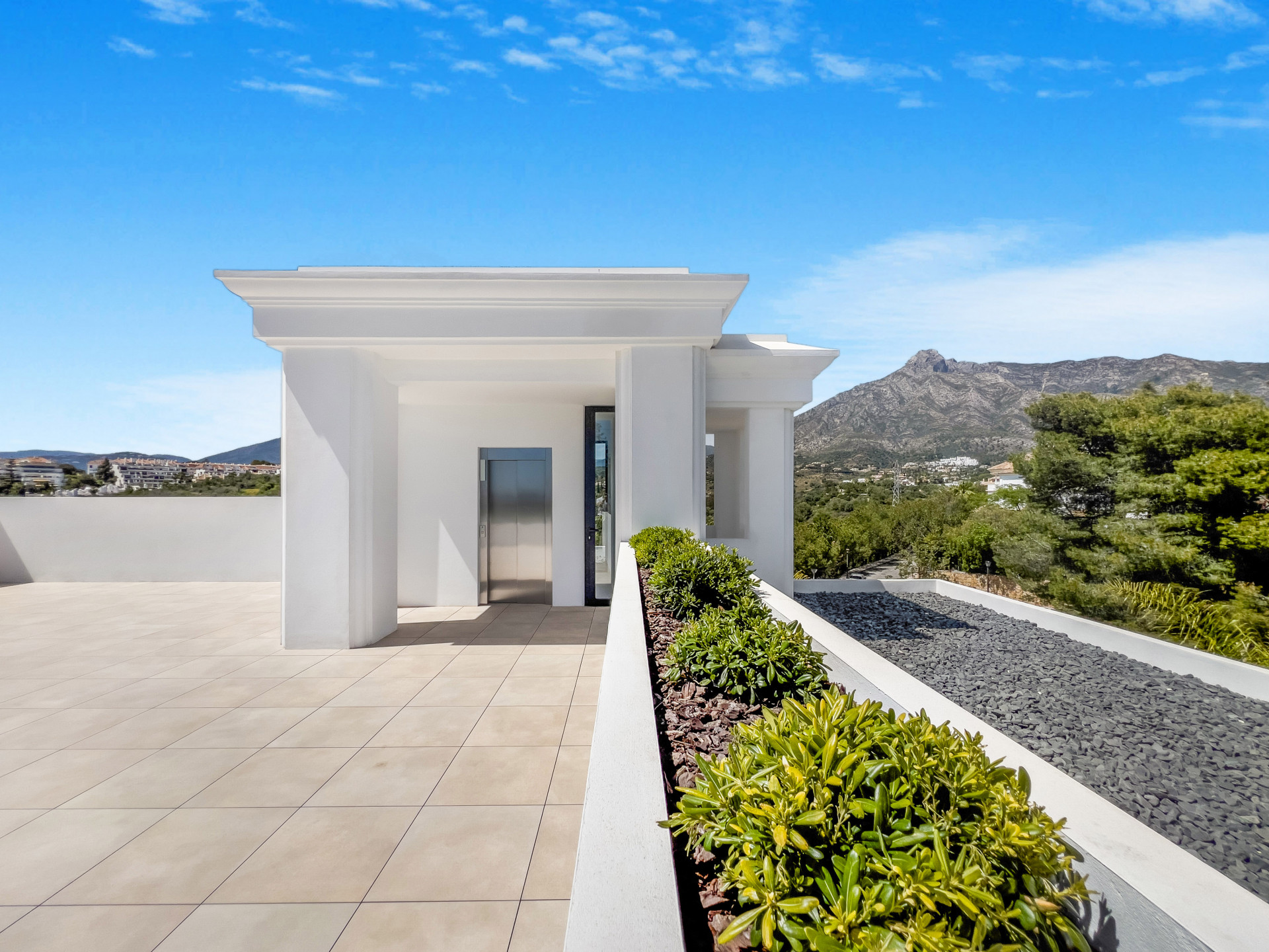 Villa · Marbella · 5 hab.