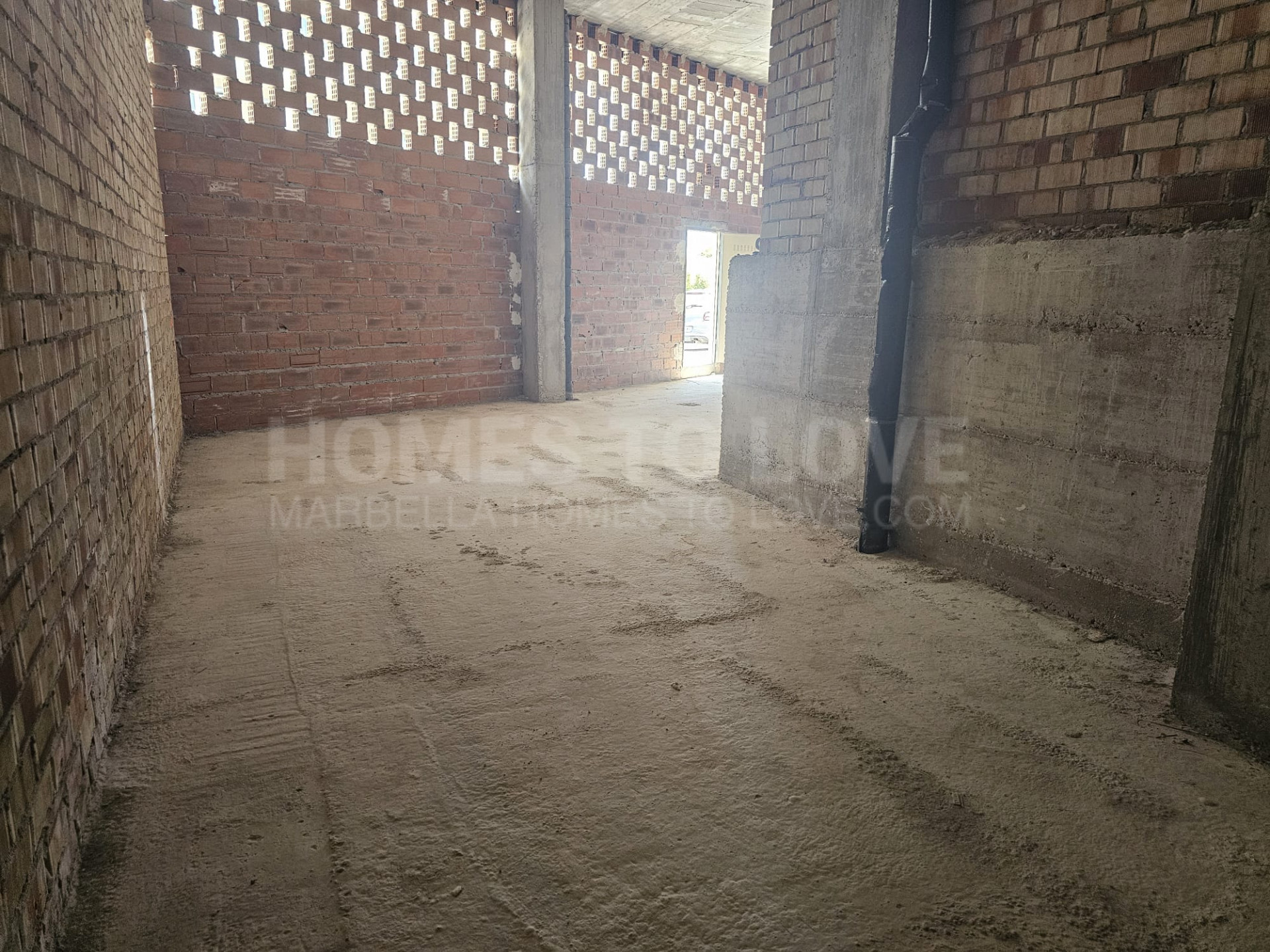 Commercial Premises for long term rent in San Pedro Playa, San Pedro de Alcantara