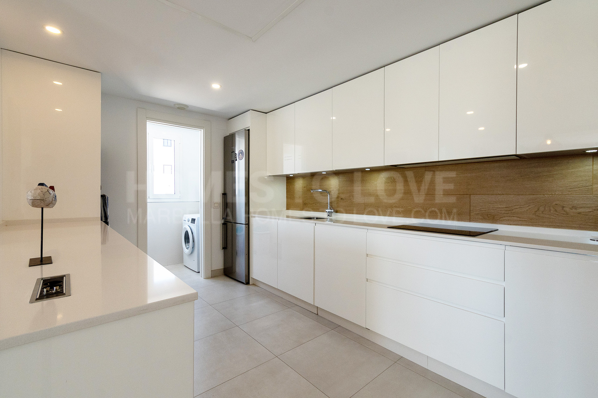Zweistöckiges Penthouse zur Langzeitmiete in Elements, Marbella Ost