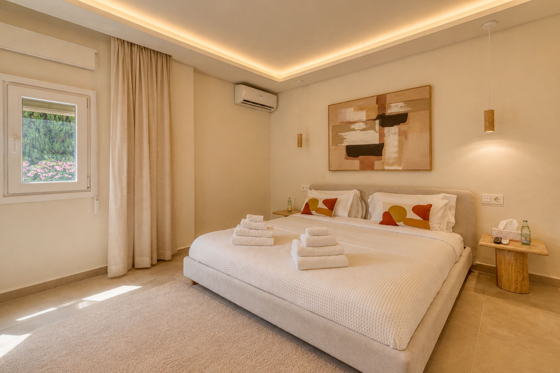 LUXURY