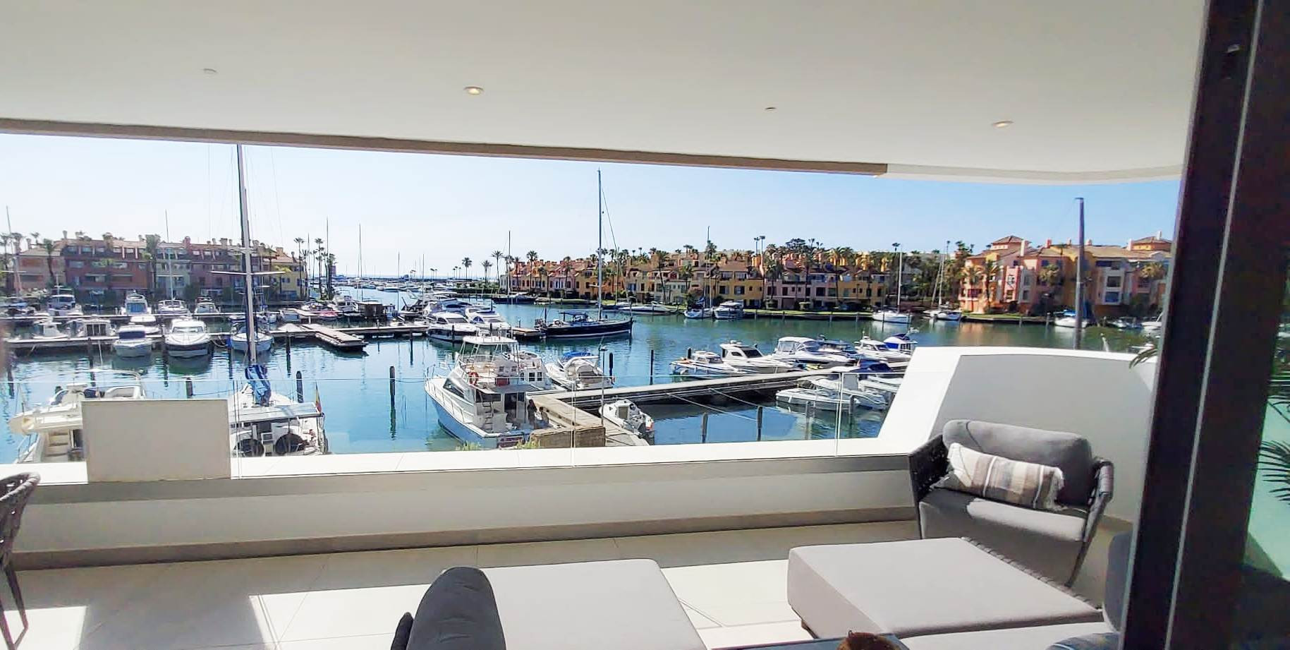 apartment in Marina de Sotogrande