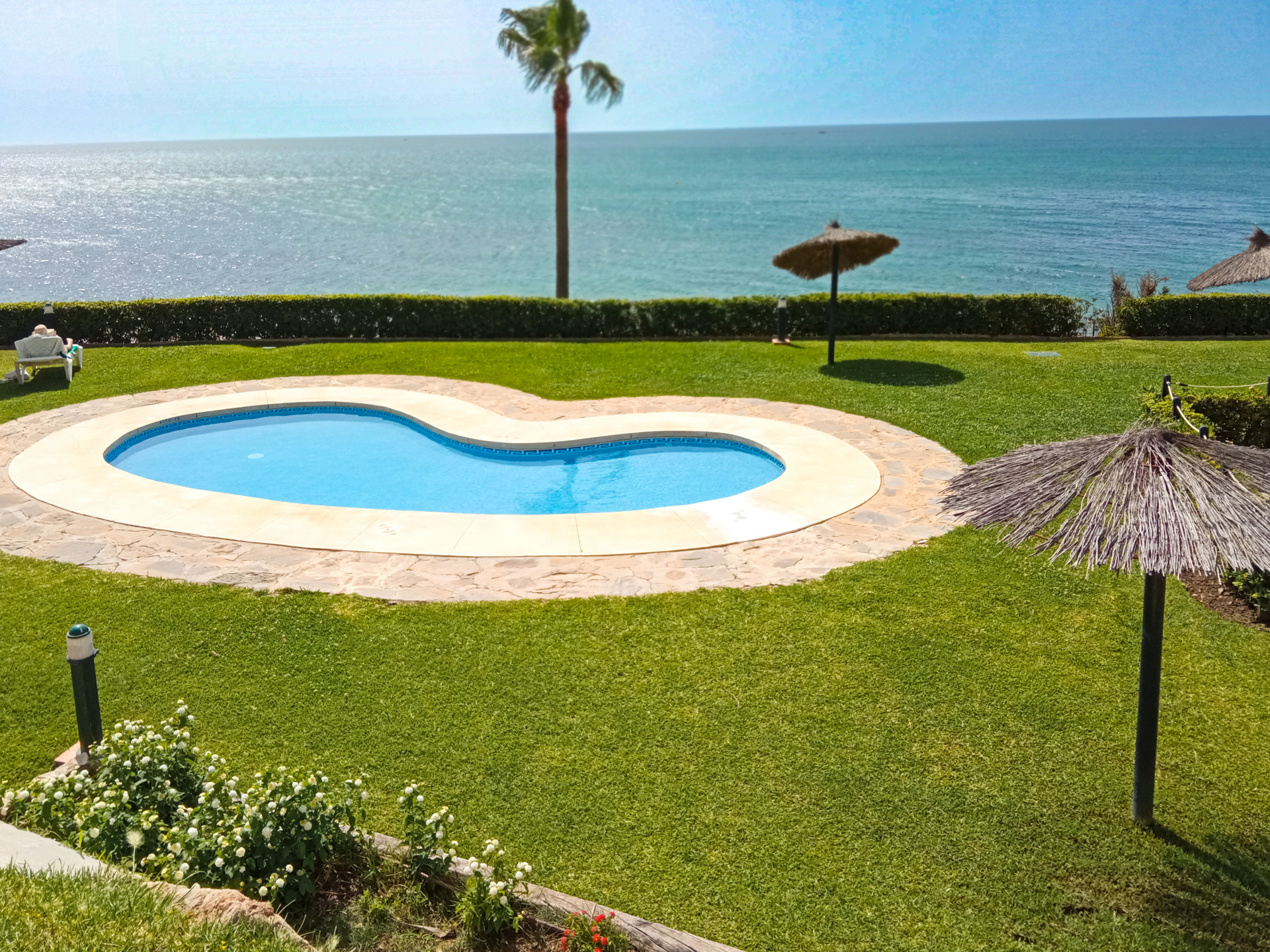 3 Bed Property For Sale in Estepona Costa Del Sol