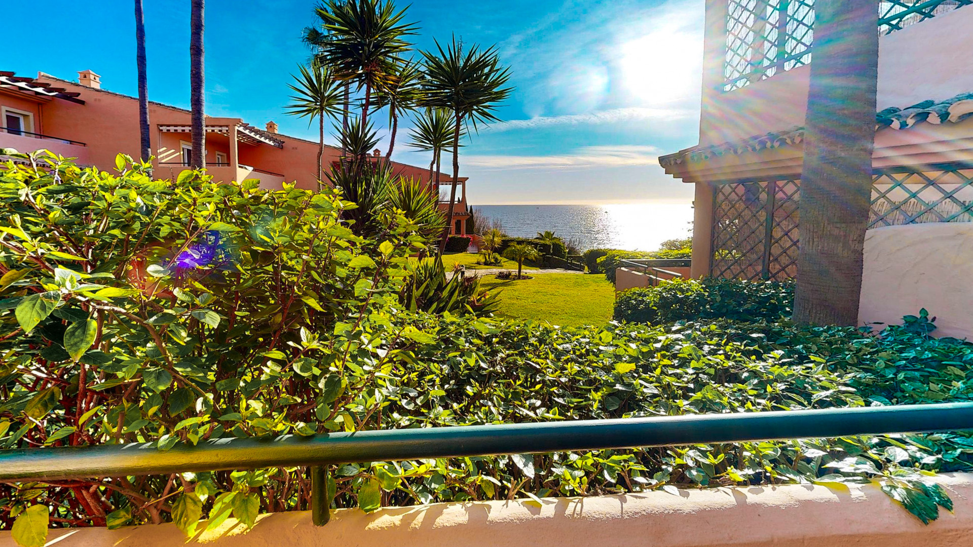 3 Bed Property For Sale in Estepona Costa Del Sol