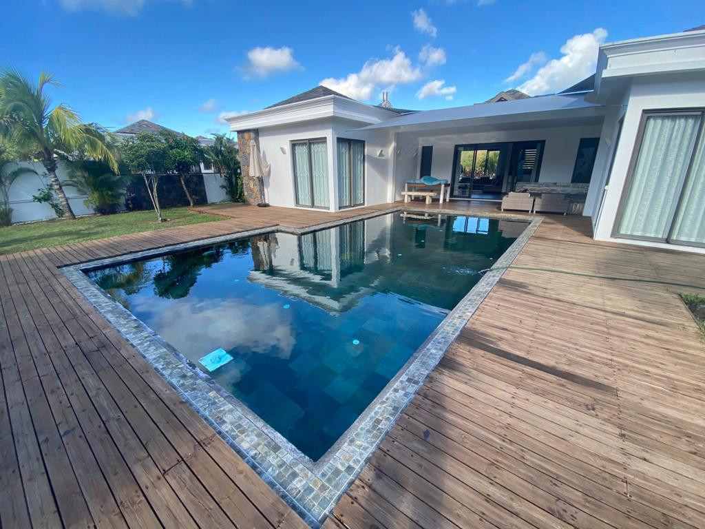 VILLA FOR RENT IN GRAND BAIE