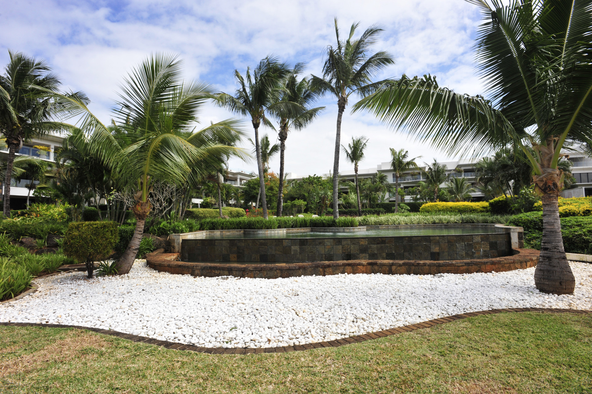 APARTMENT FOR SALE IN HAUTE RIVE AZURI