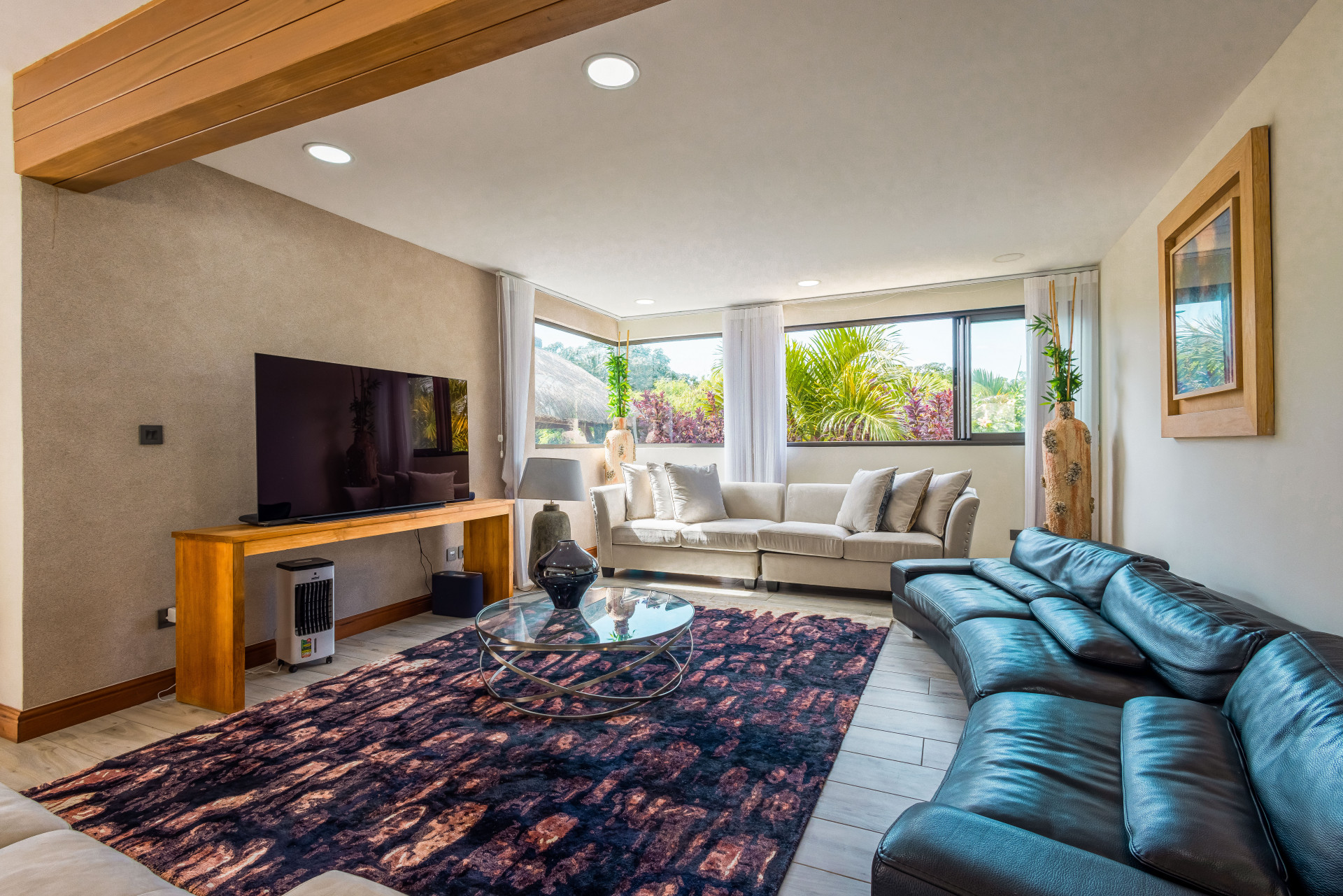 VILLA FOR SALE IN GRAND BAIE