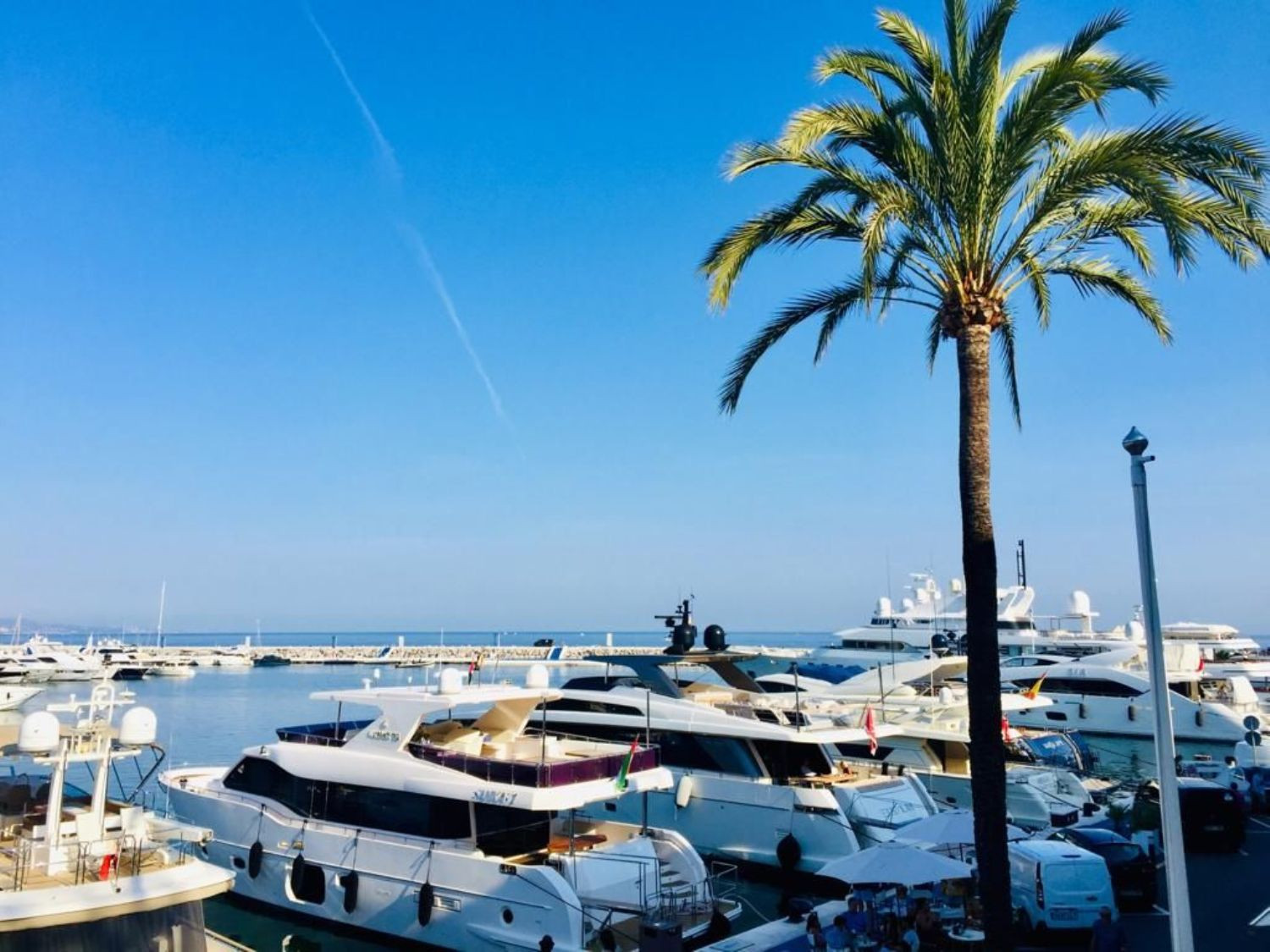 Flat for sale in Marbella - Puerto Banus