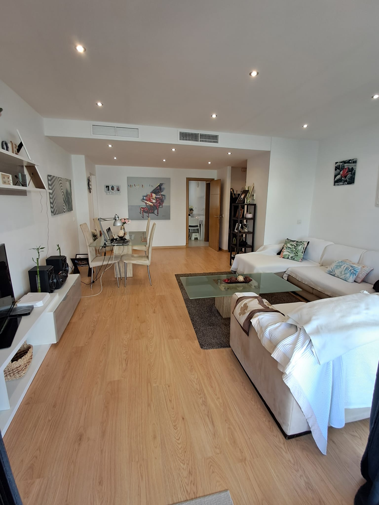 Moderno apartamento en la zona del Selwo bajo
