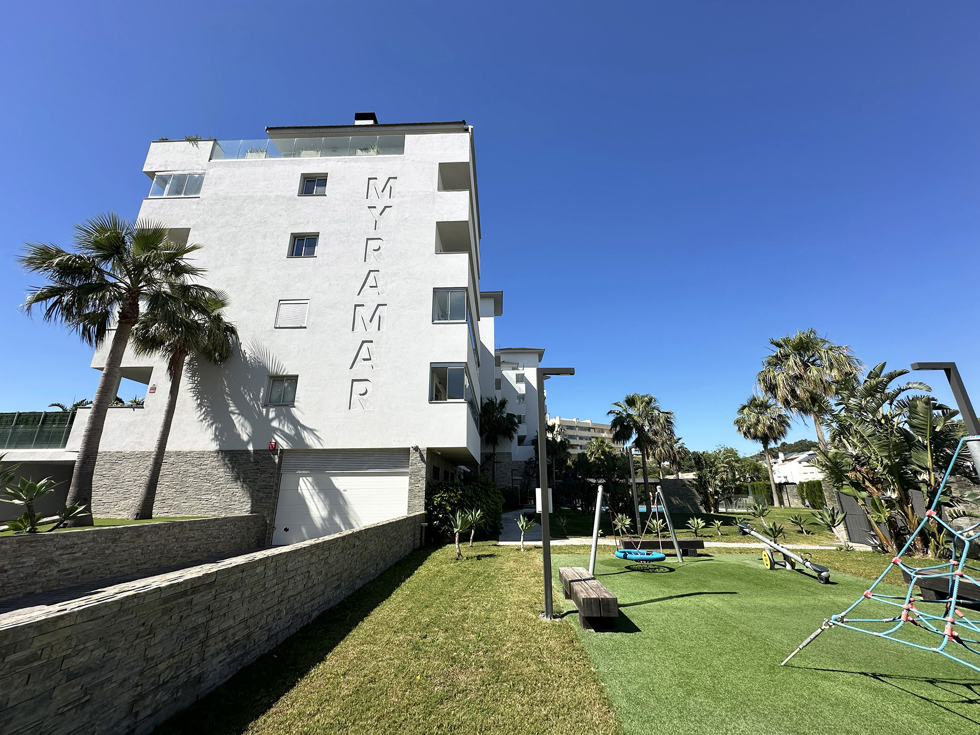 apartamentos en fuengirola · el-castillo 3300€