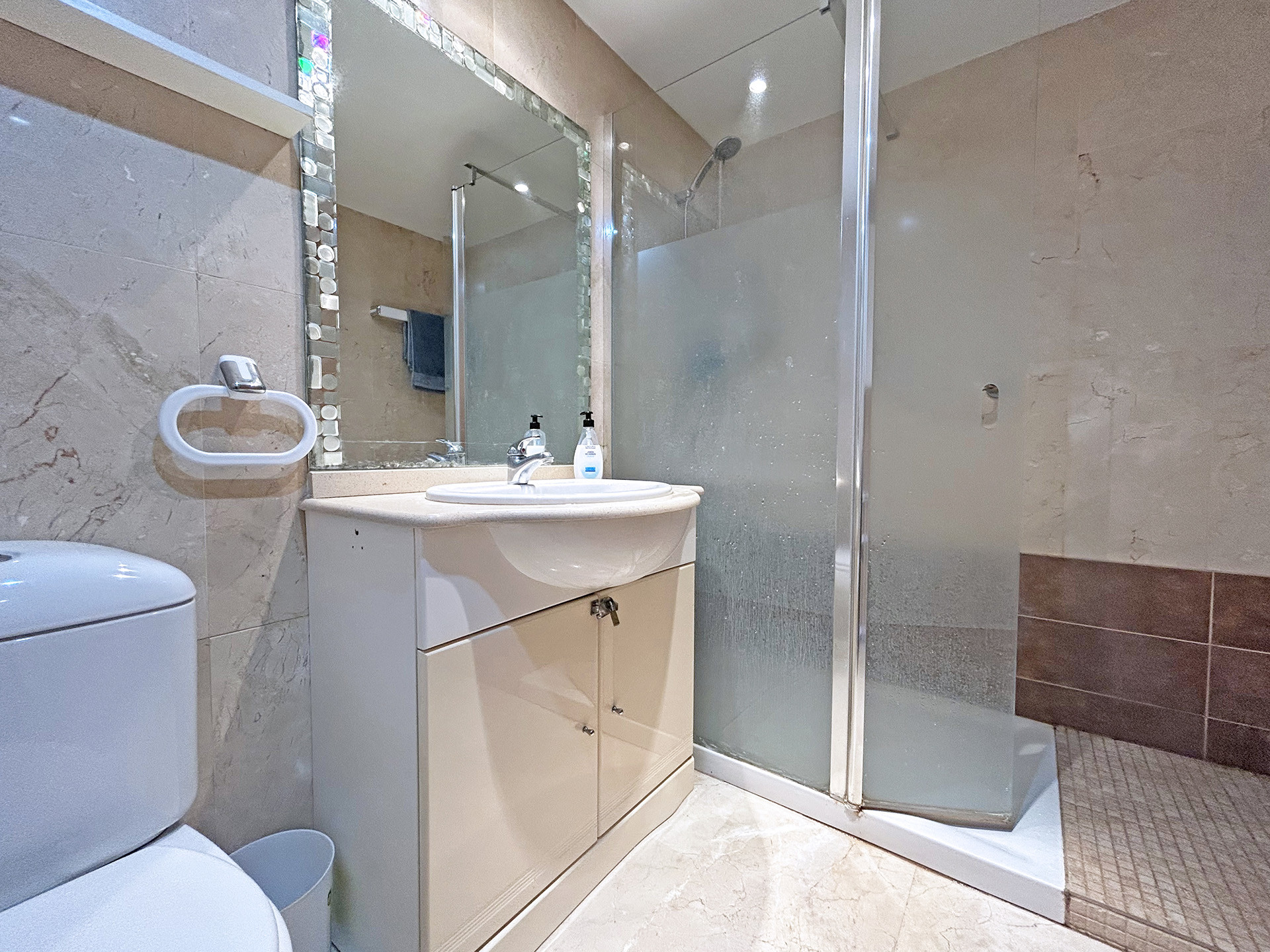 КВАРТИРЫ en San-Pedro-de-Alcantara · Campos-de-Guadalmina 389000€