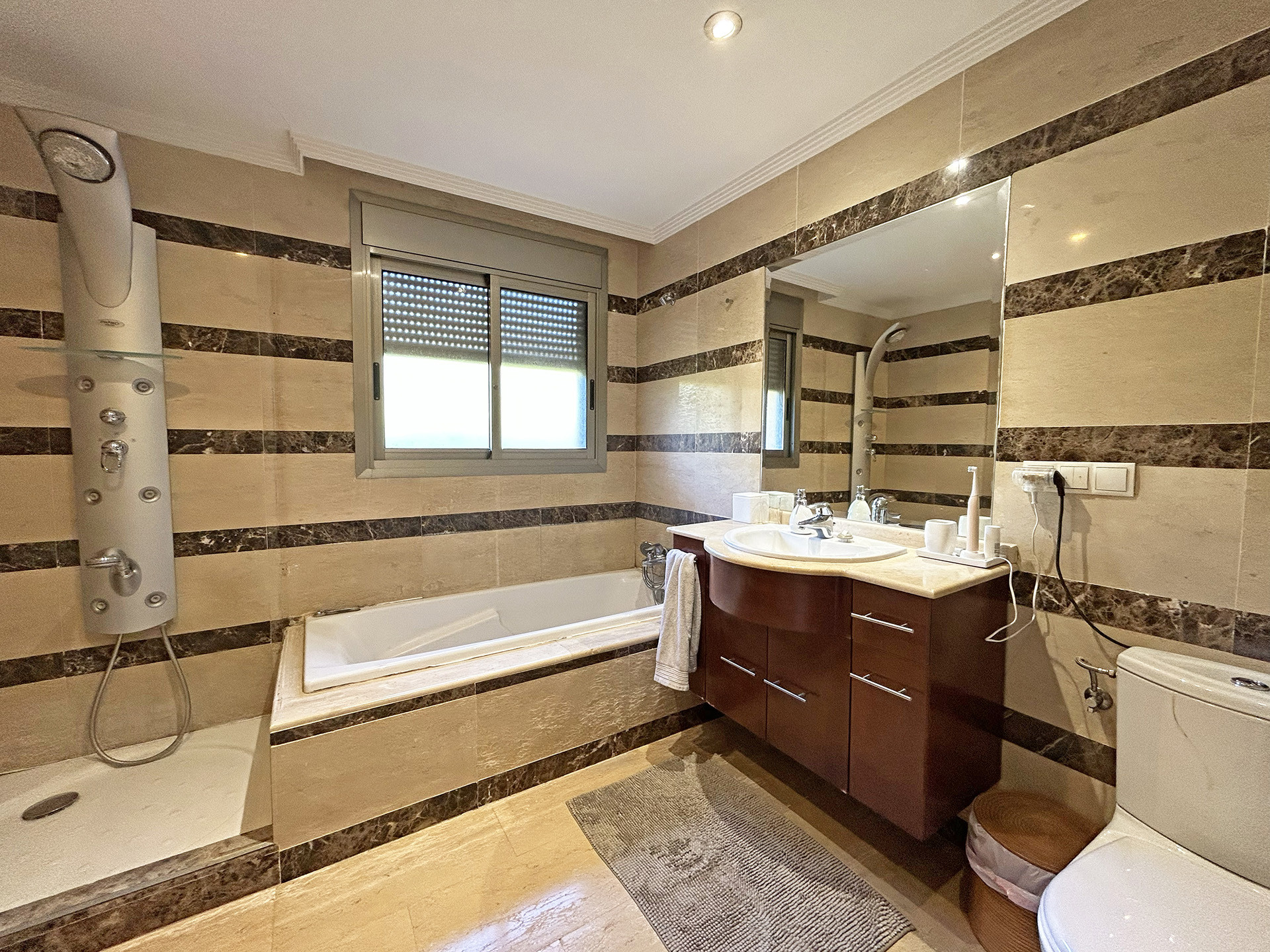 casas-de-pueblo en marbella · marbella-golden-mile---la-meridiana 785000€