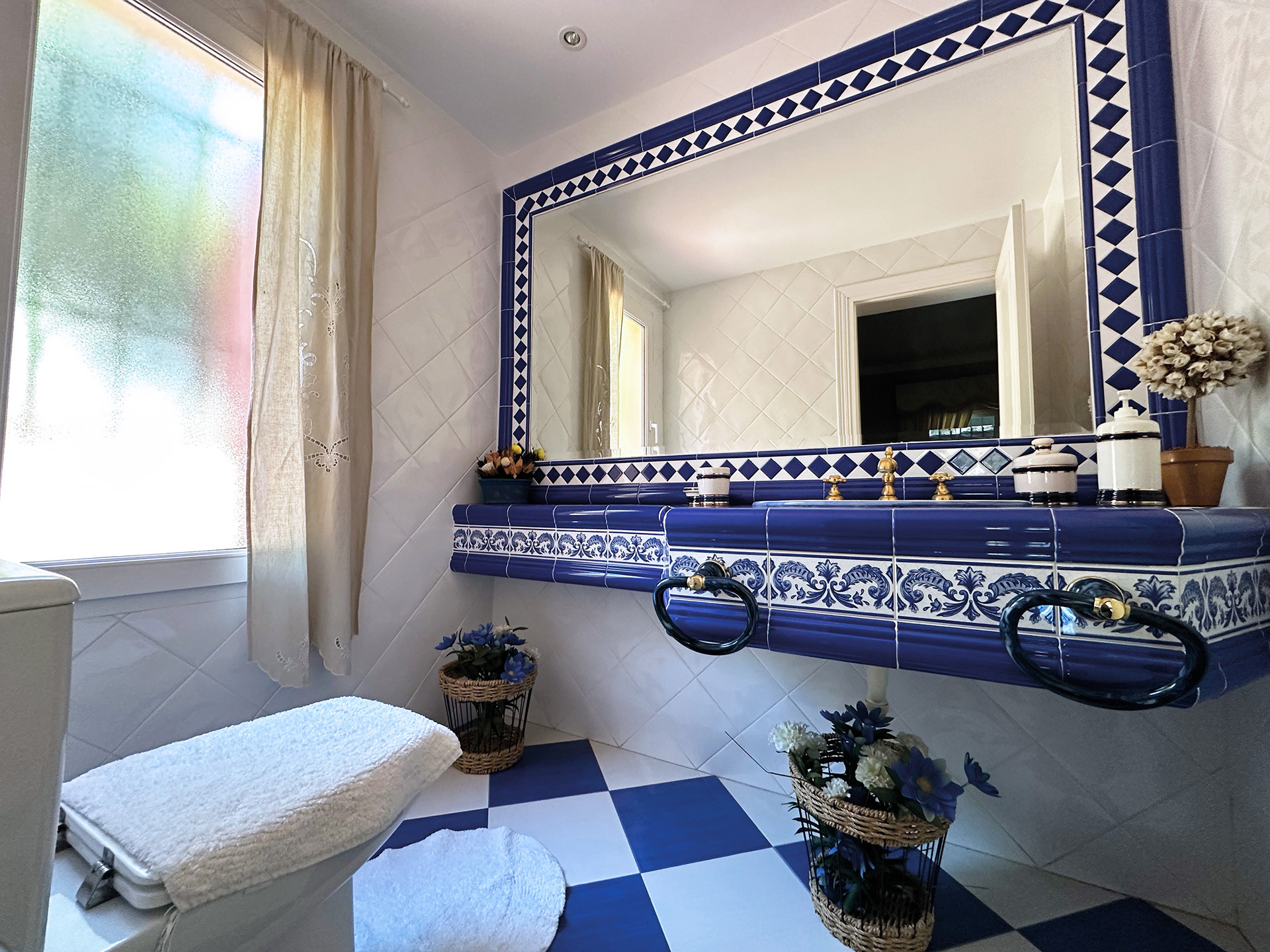 ВИЛЛЫ en Marbella · Nueva-Andalucia 2500000€