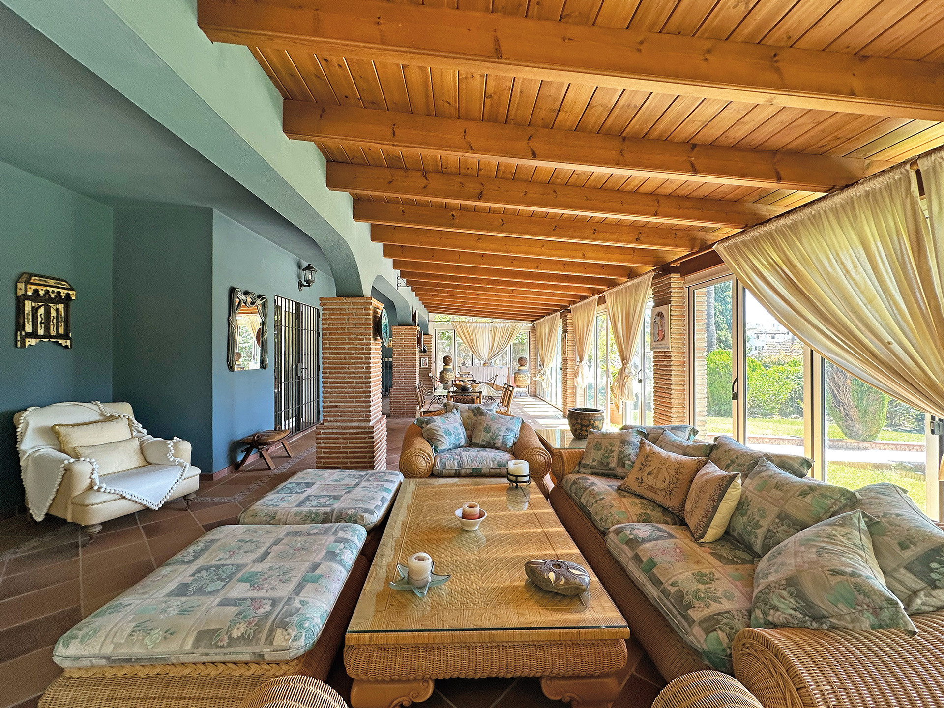 ВИЛЛЫ en Marbella · Nueva-Andalucia 2500000€