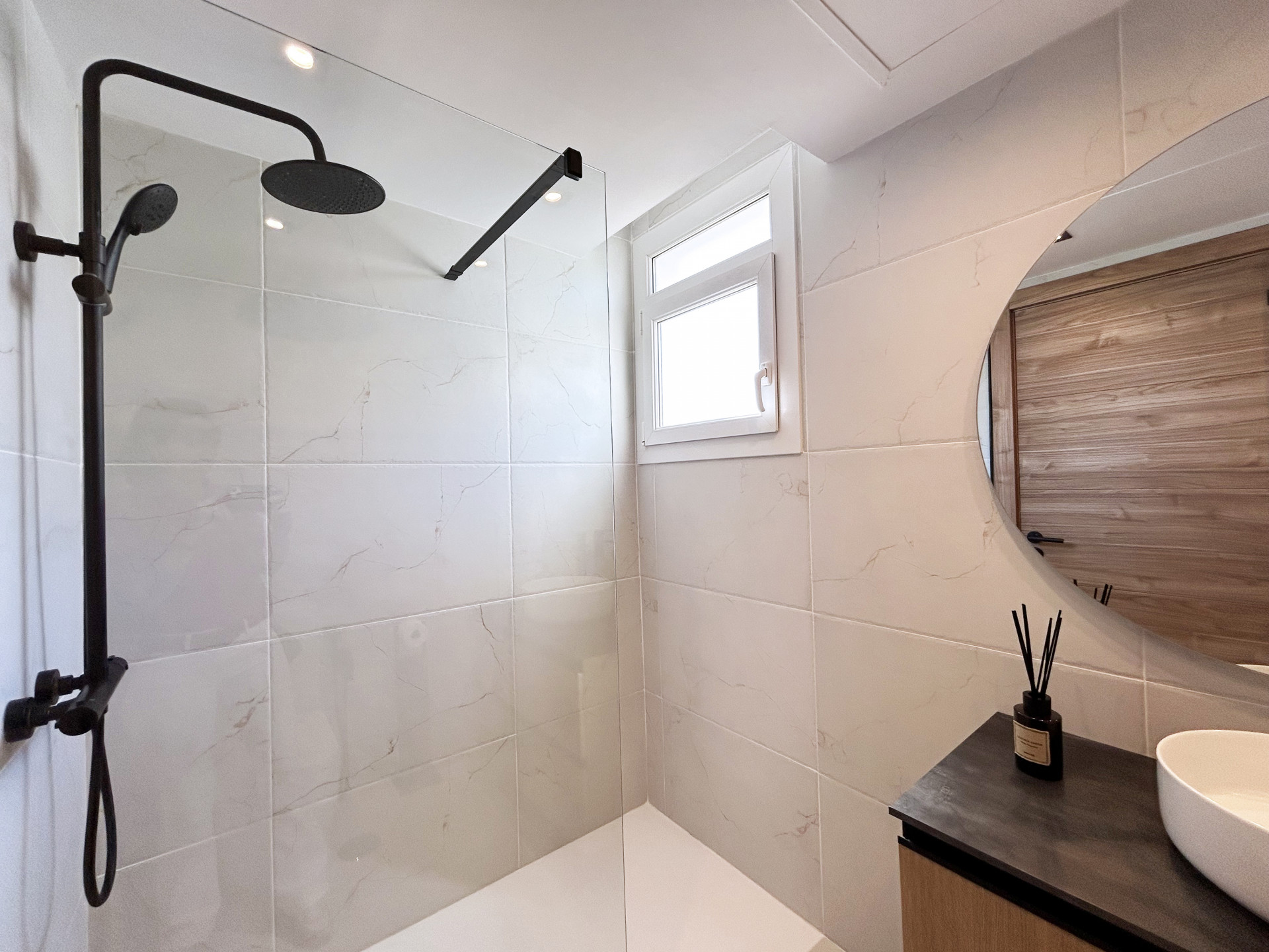 КВАРТИРЫ en Marbella · Marbella-Golden-Mile---Las-Cañas 1350000€