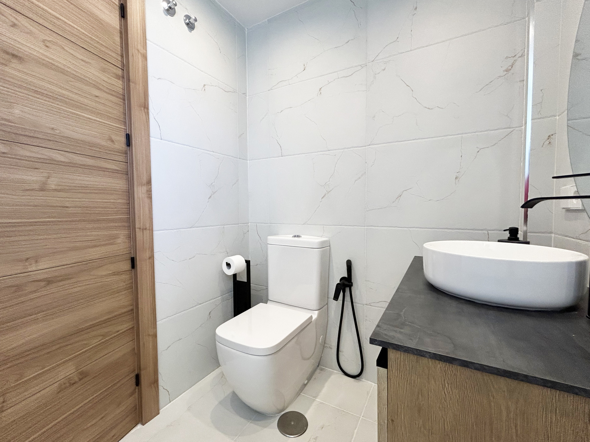 КВАРТИРЫ en Marbella · Marbella-Golden-Mile---Las-Cañas 1350000€