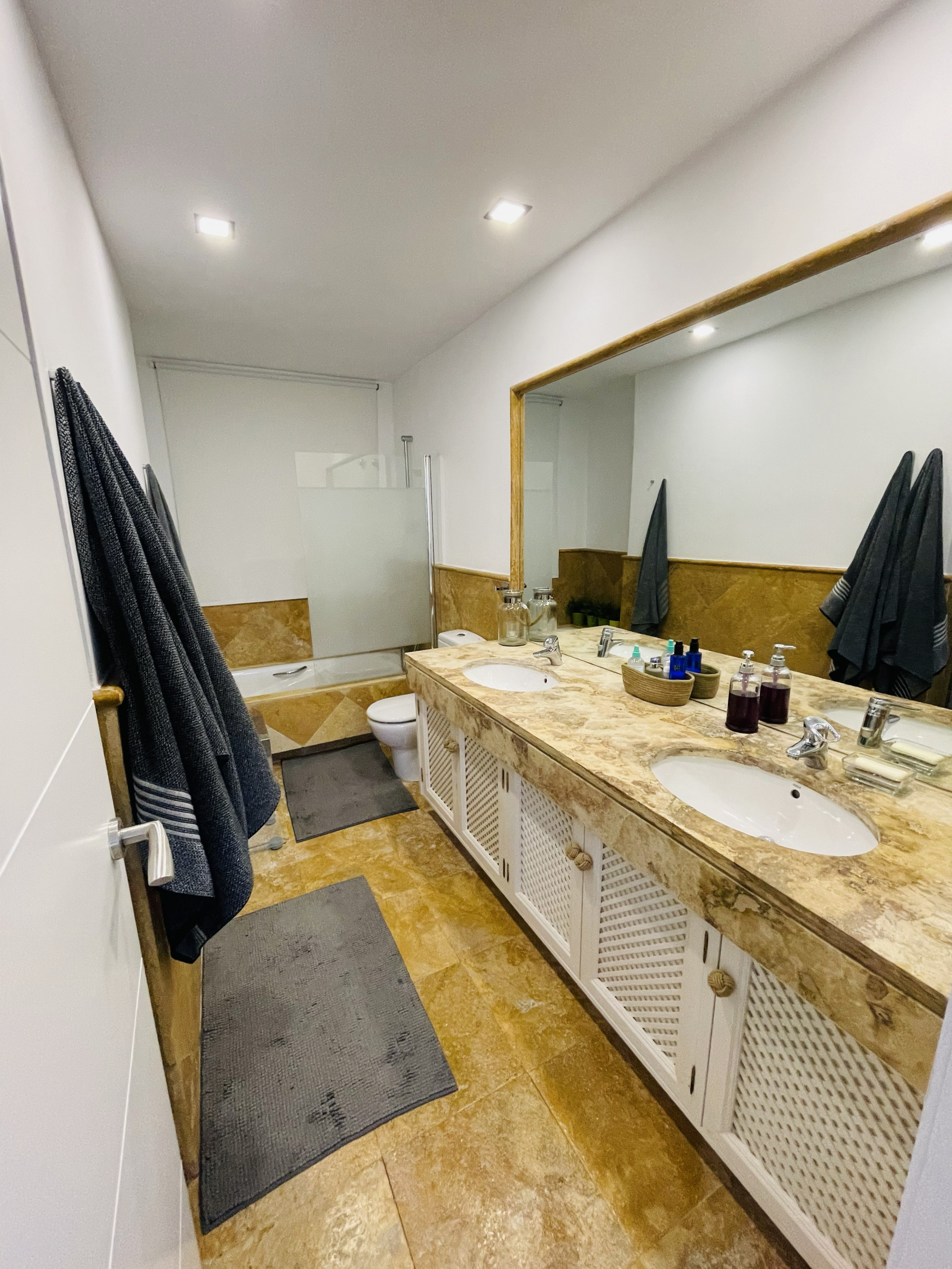 ДОМА-В-ДЕРЕВНЕ en Istan · Zahara-de-Istan 1195000€