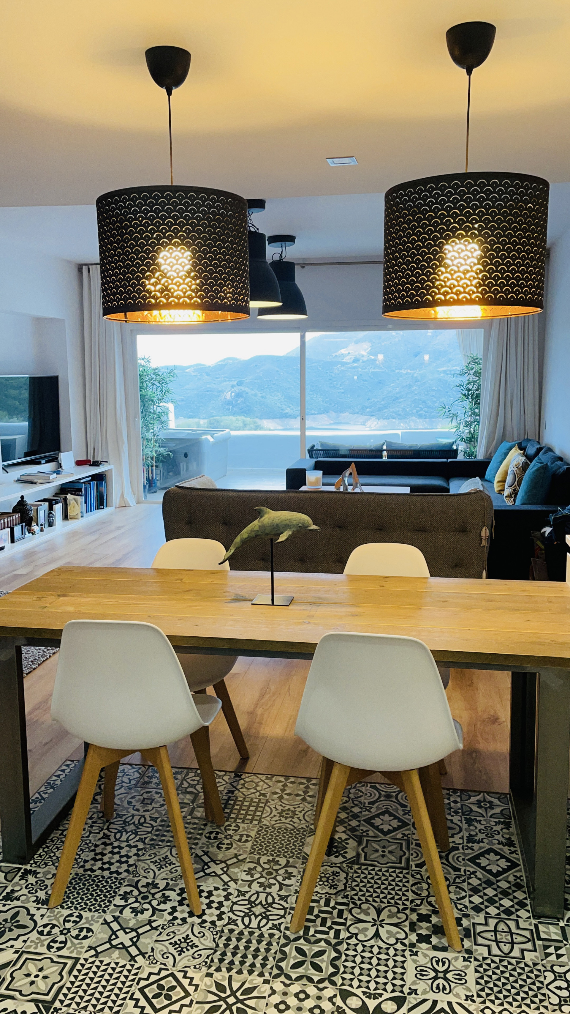 ДОМА-В-ДЕРЕВНЕ en Istan · Zahara-de-Istan 1195000€